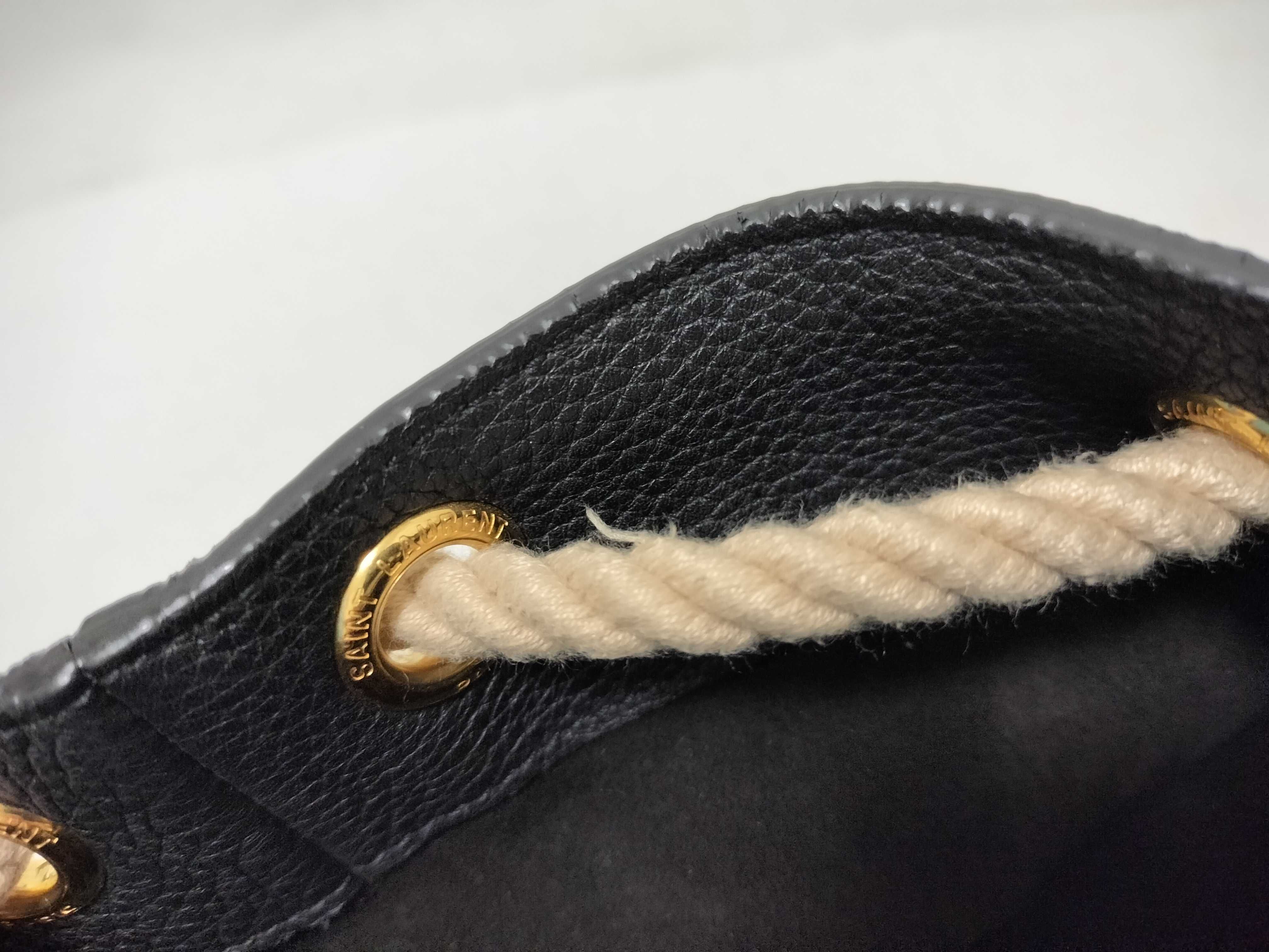 shoulder bag — view 15