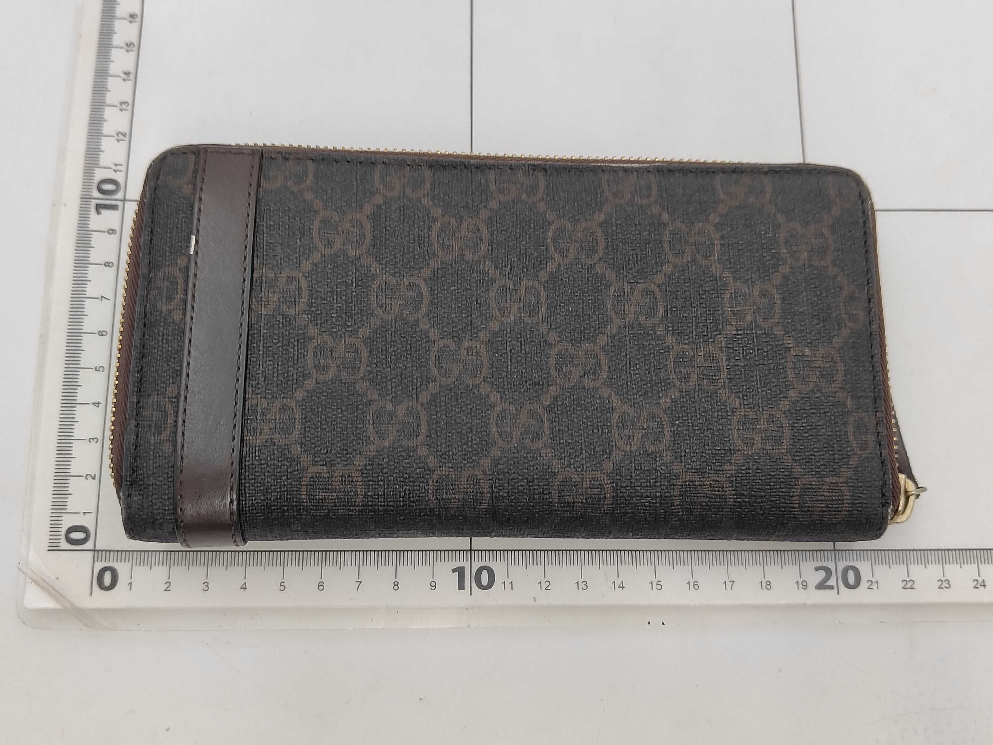 GG pattern PVC round zipper long wallet — view 2