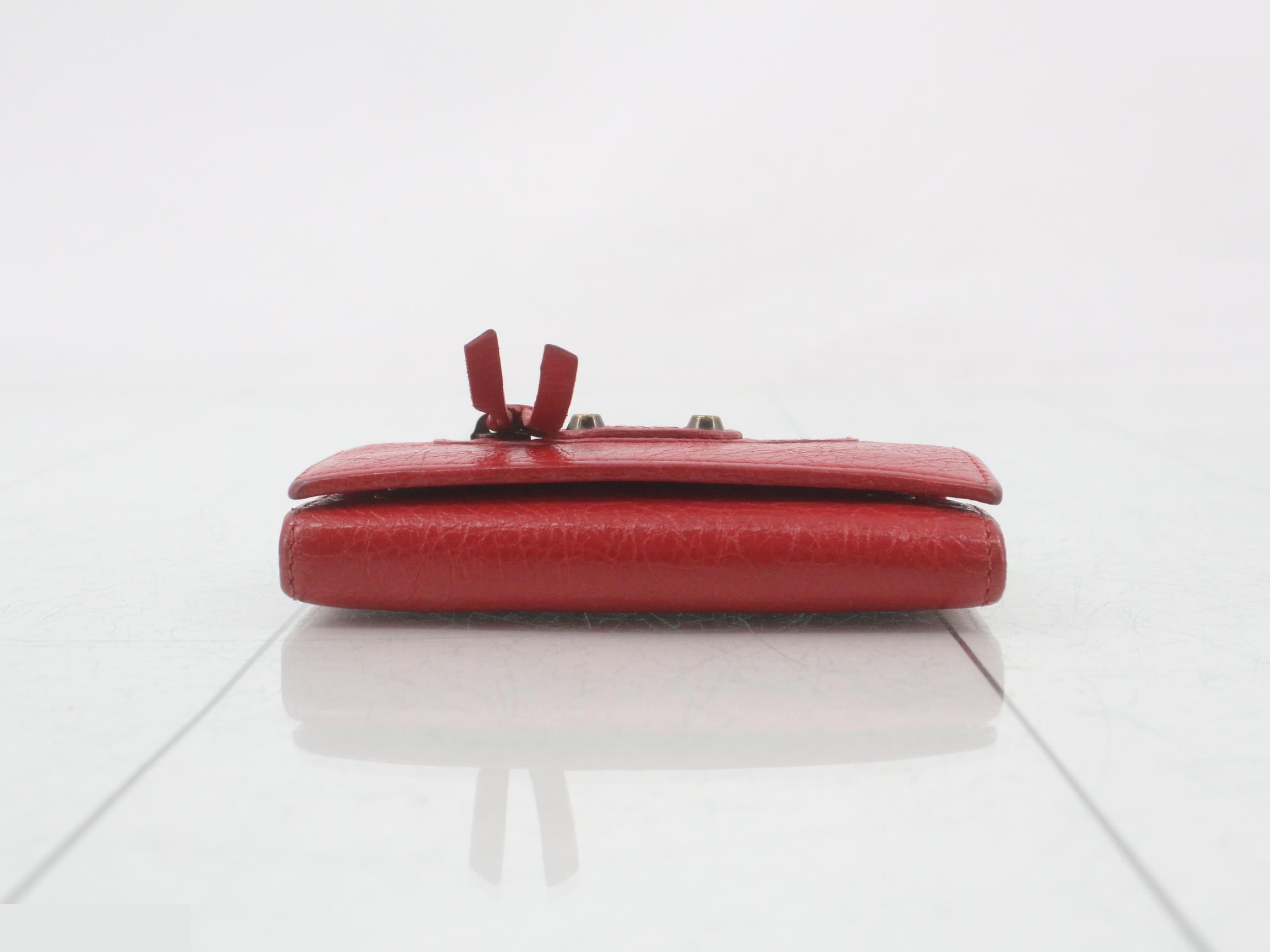 Key case — view 3