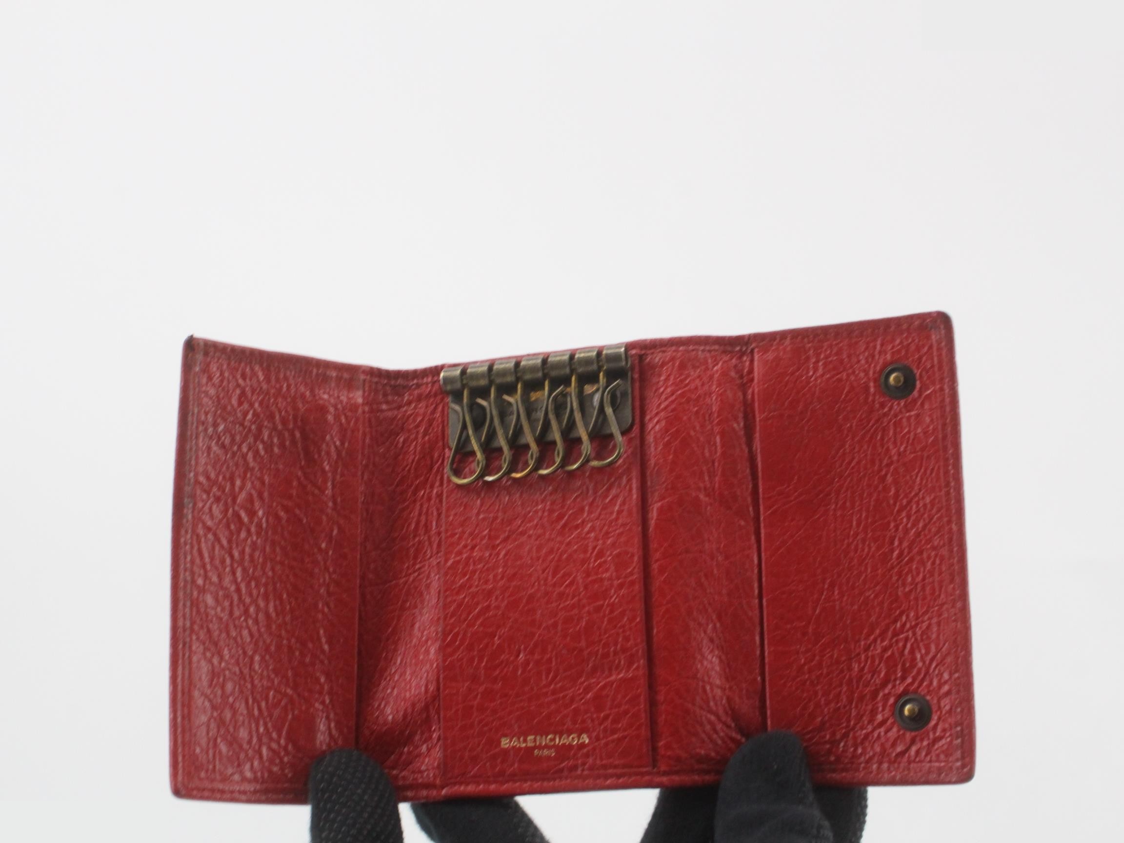 Key case — view 4