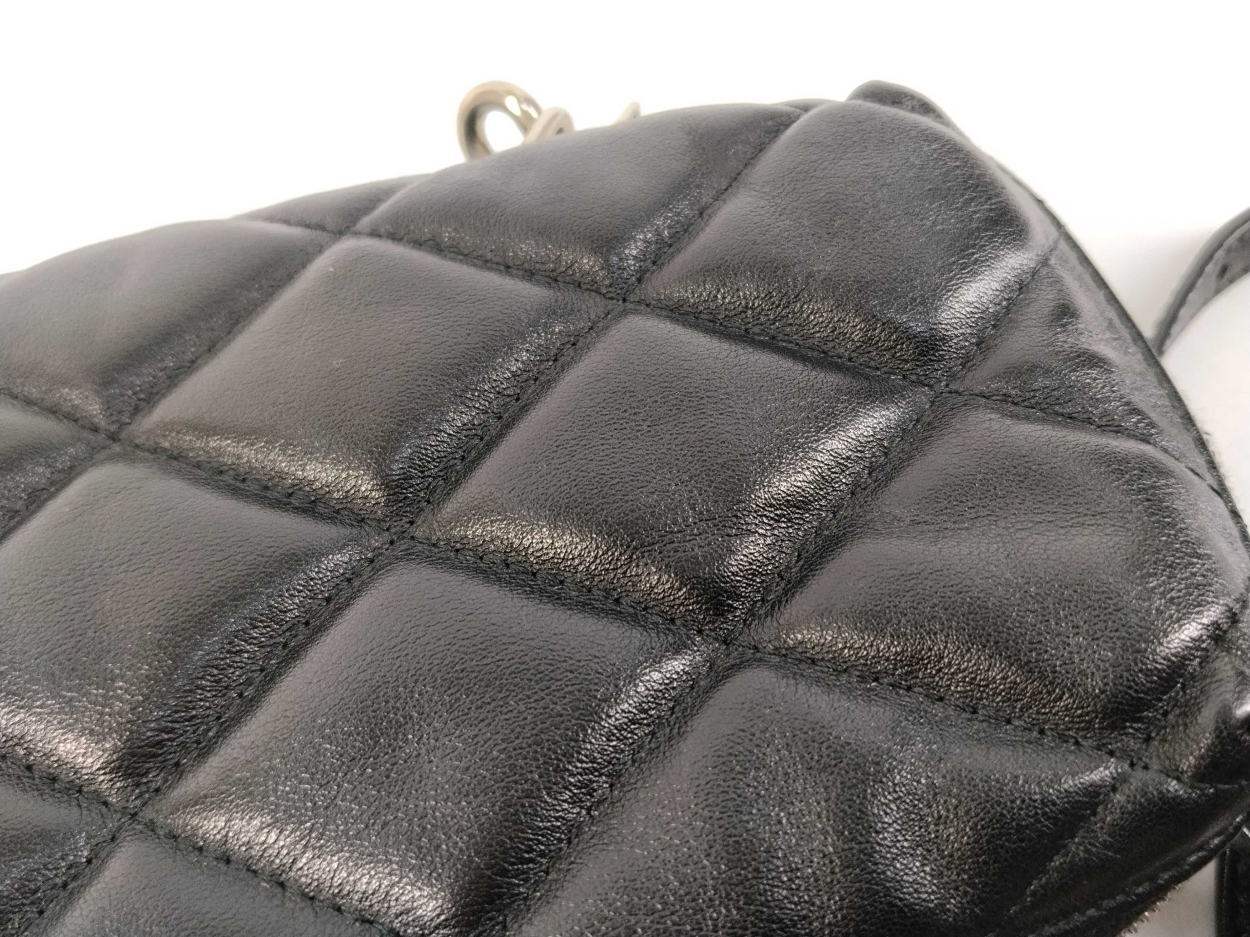 Black Quilted Leather Shoulder Pouch Shoulder Bag — view 12