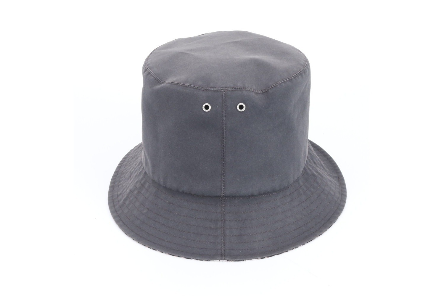 Oblique Bob Hat Bucket Hat — view 4