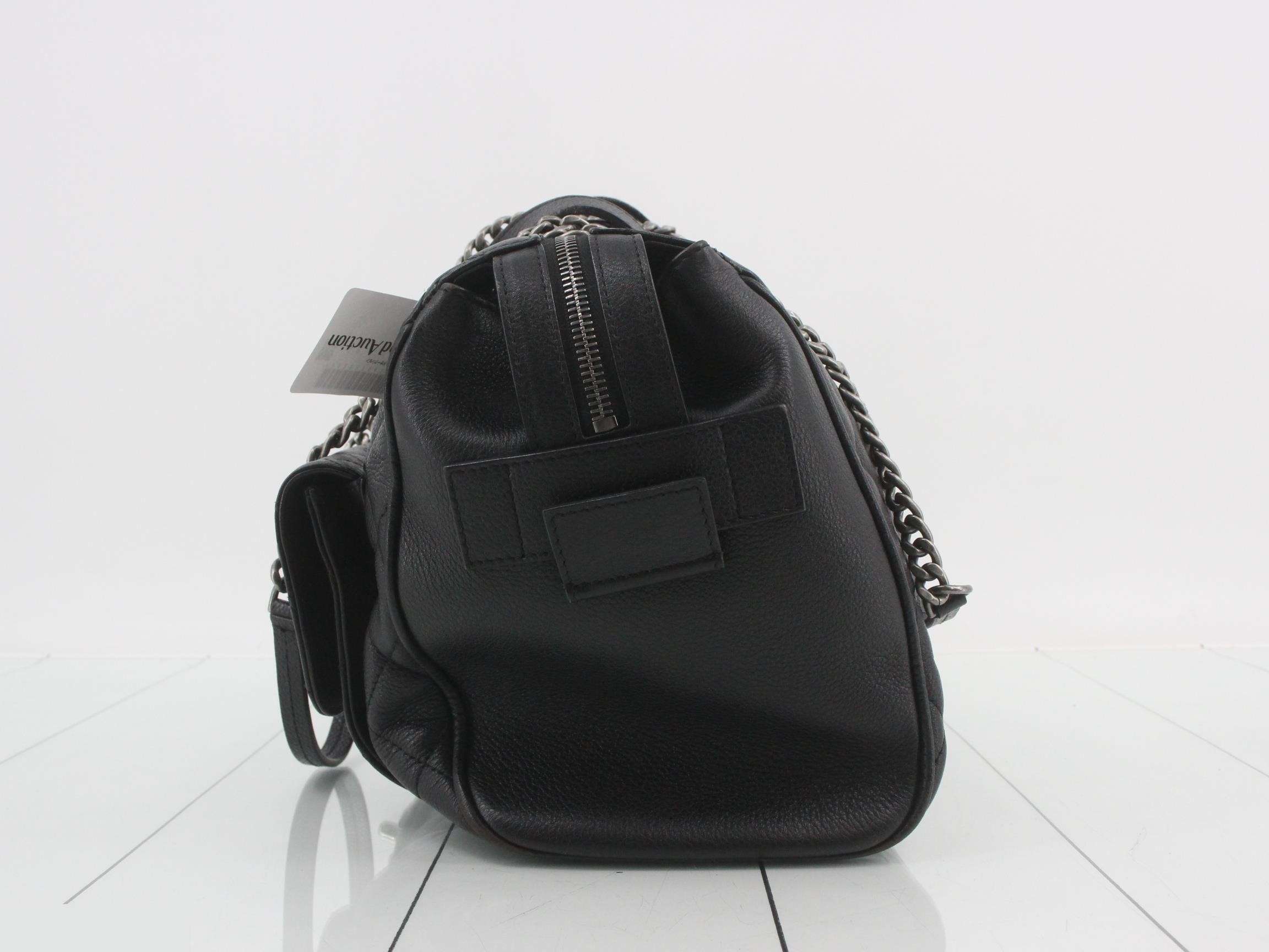 Matelassé 2-Way Handbag Chain Shoulder Bag — view 3
