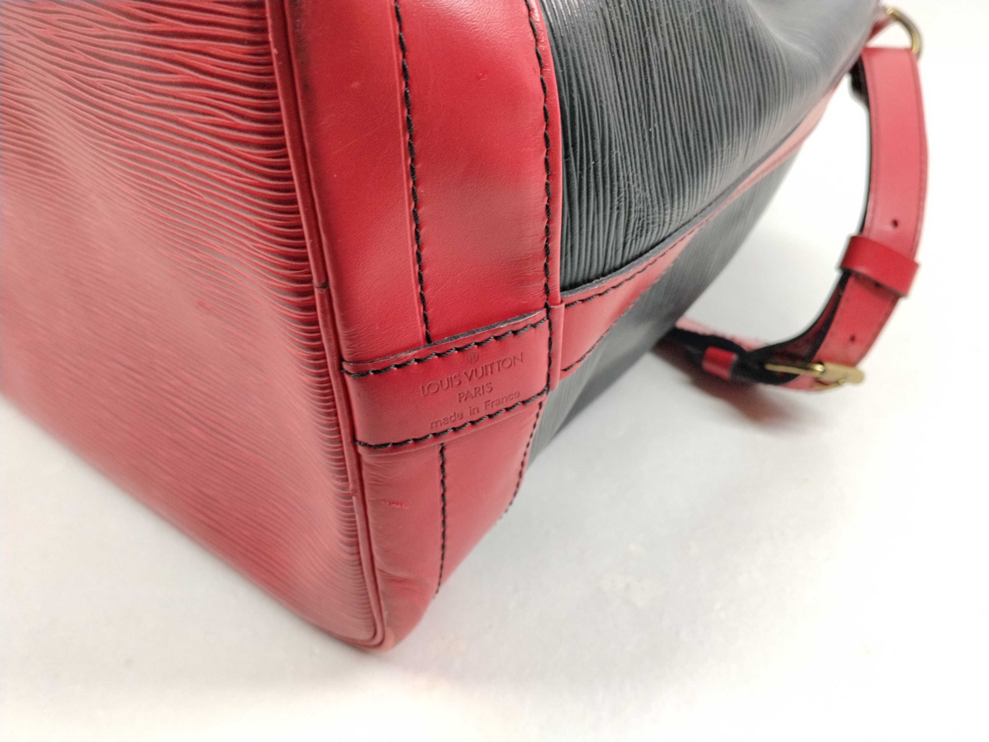 Epi Noe Bicolor Shoulder Bag — view 5