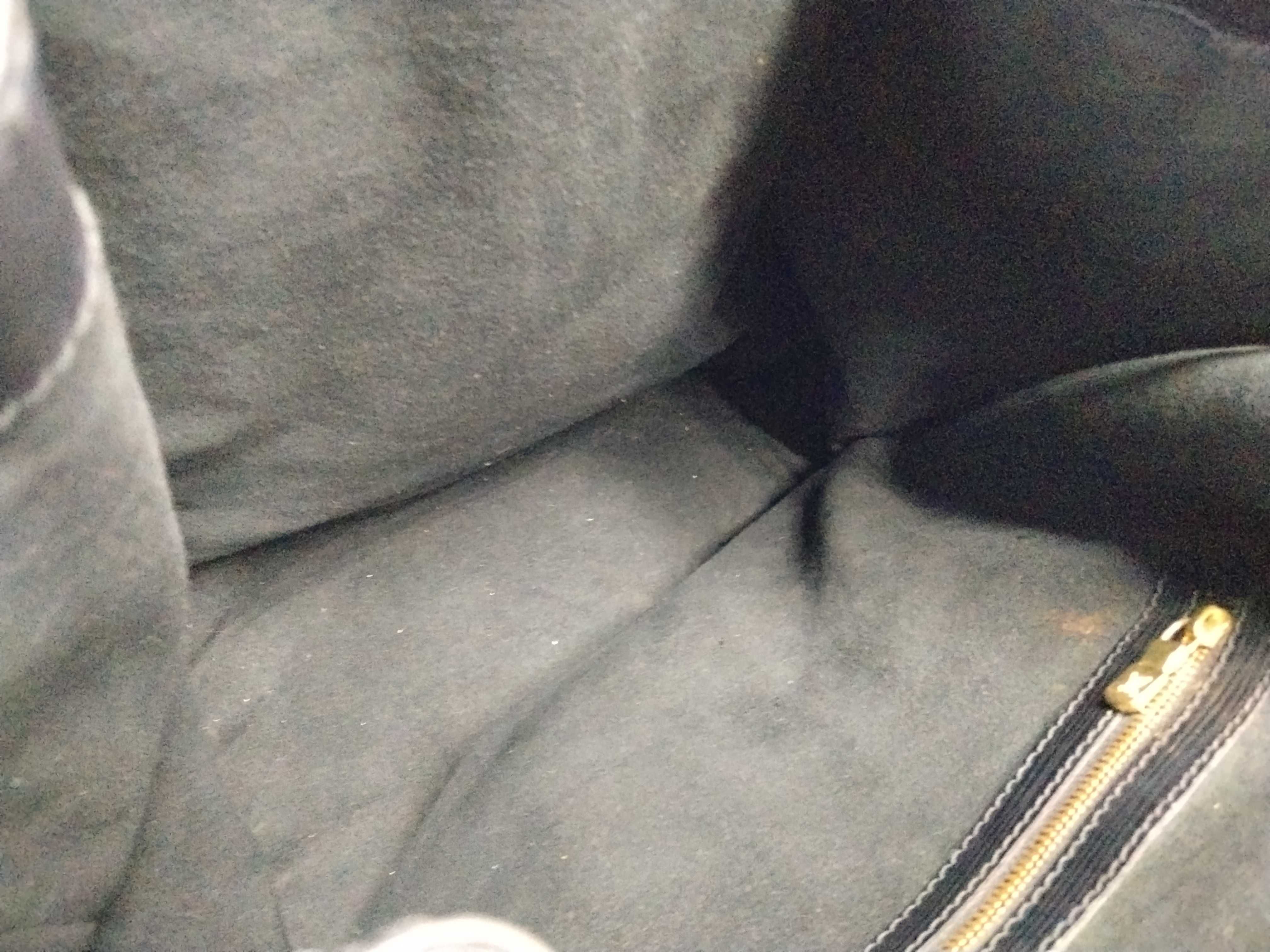 Epi Noe Bicolor Shoulder Bag — view 10
