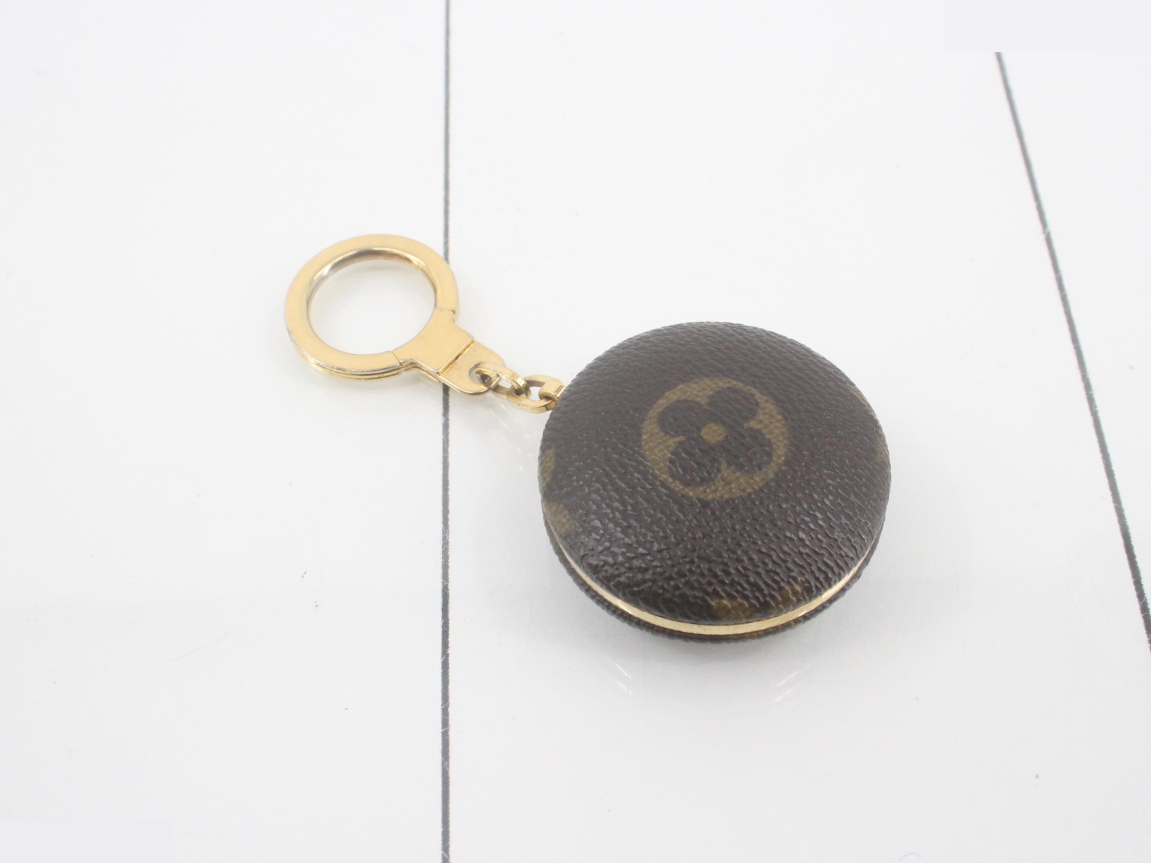 Astropil Keyring Monogram Keychain — view 2