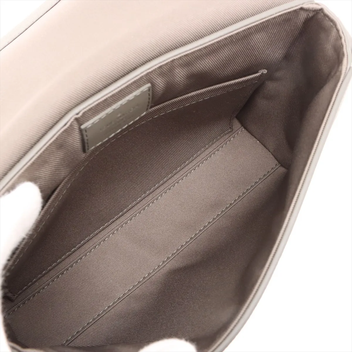 LV Aerogram Takeoff Messenger M25125 Khaki RFID reaction available — view 6