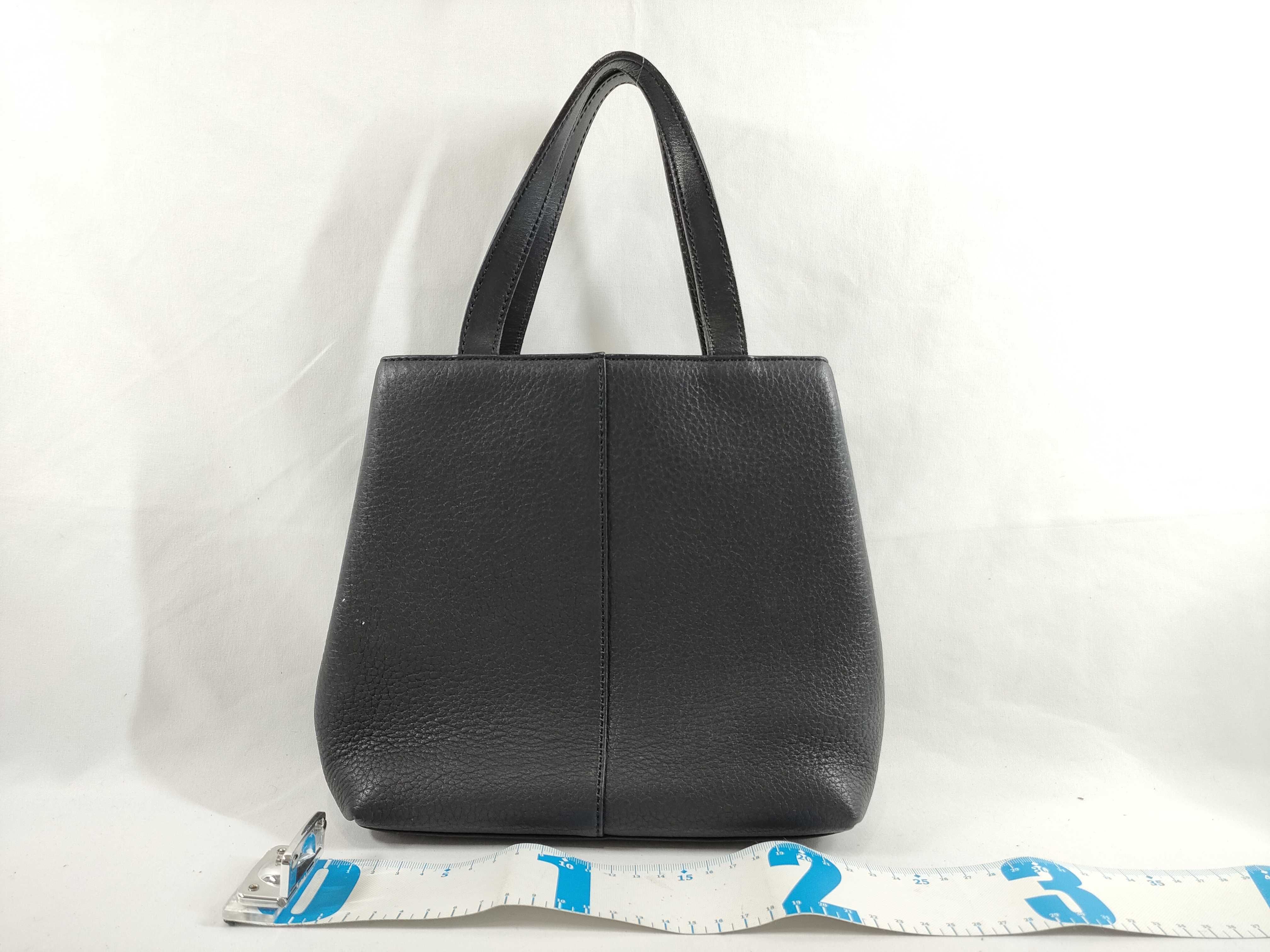 handbag — view 2