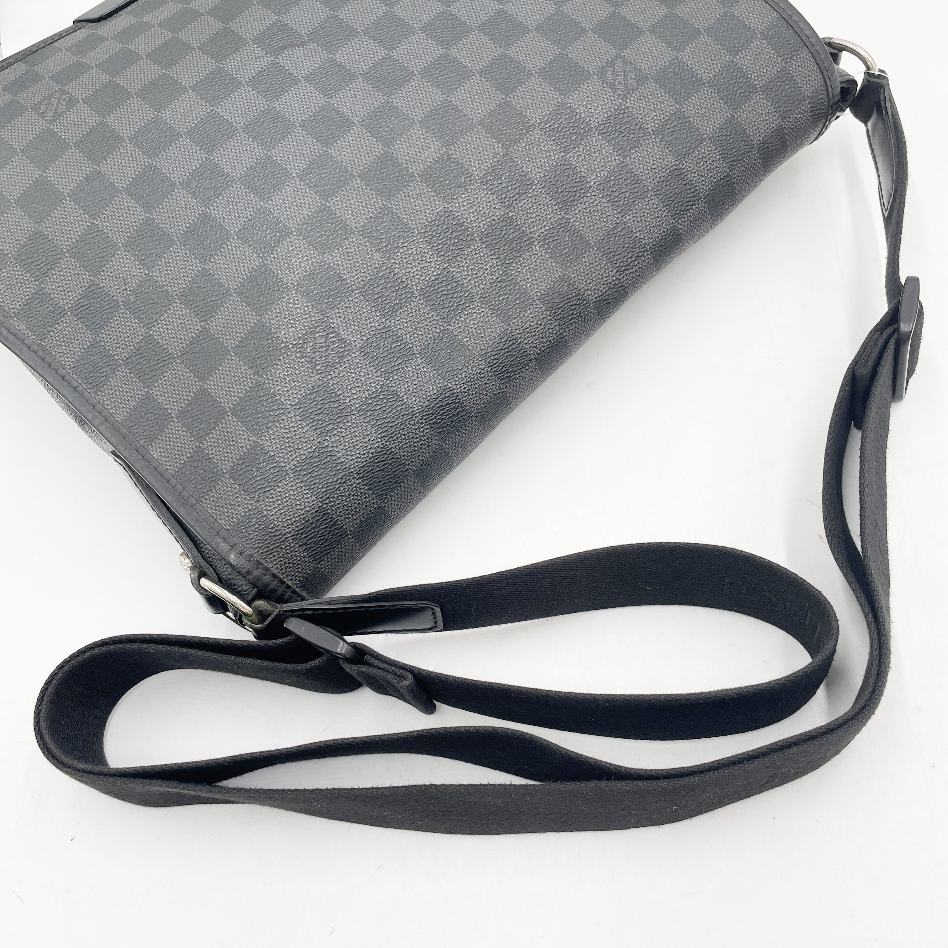 Daniel GM N58029 Damier Graphite SP5101 Shoulder Bag — view 6