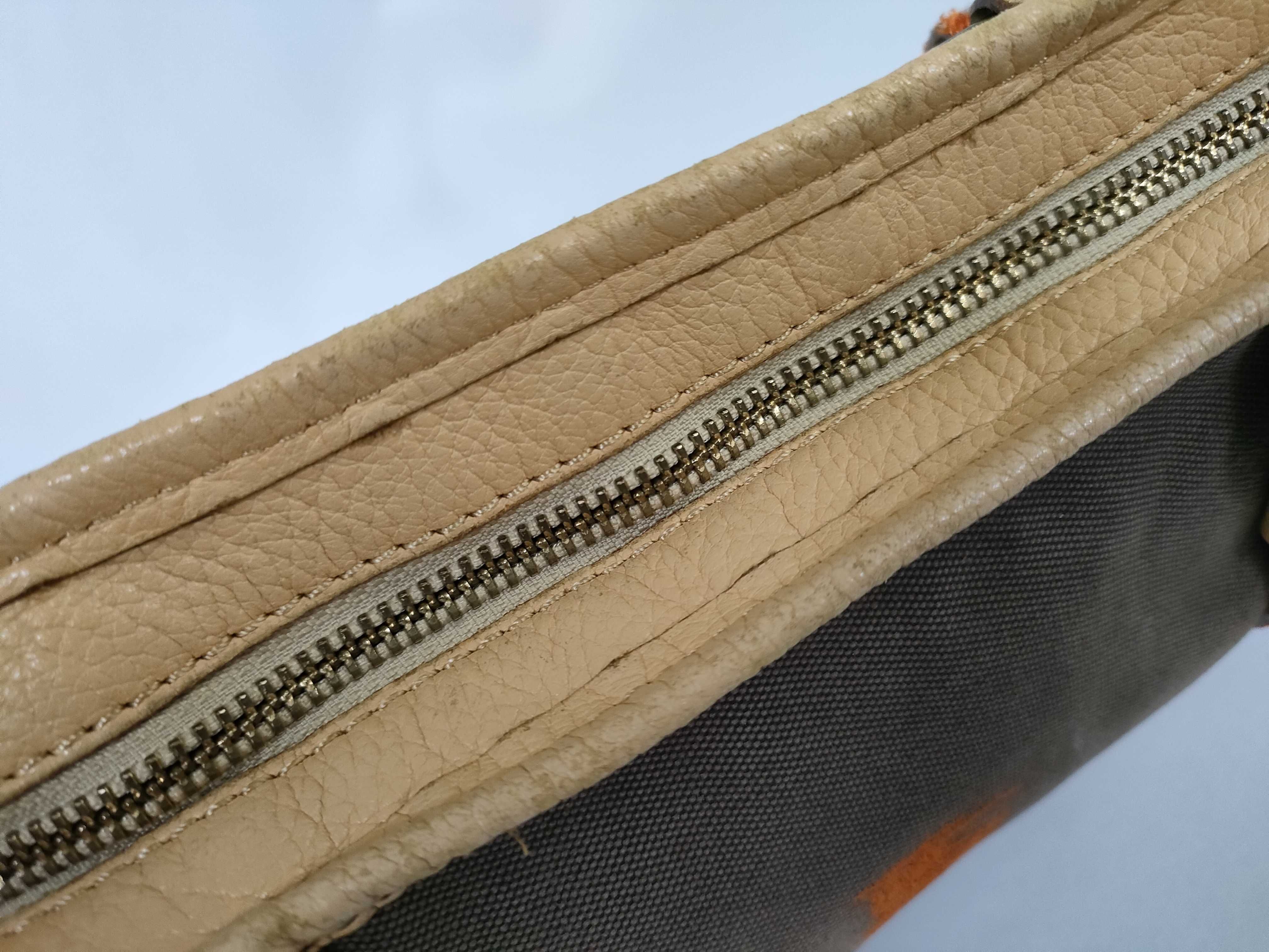 Blue Label Shoulder Bag — view 8
