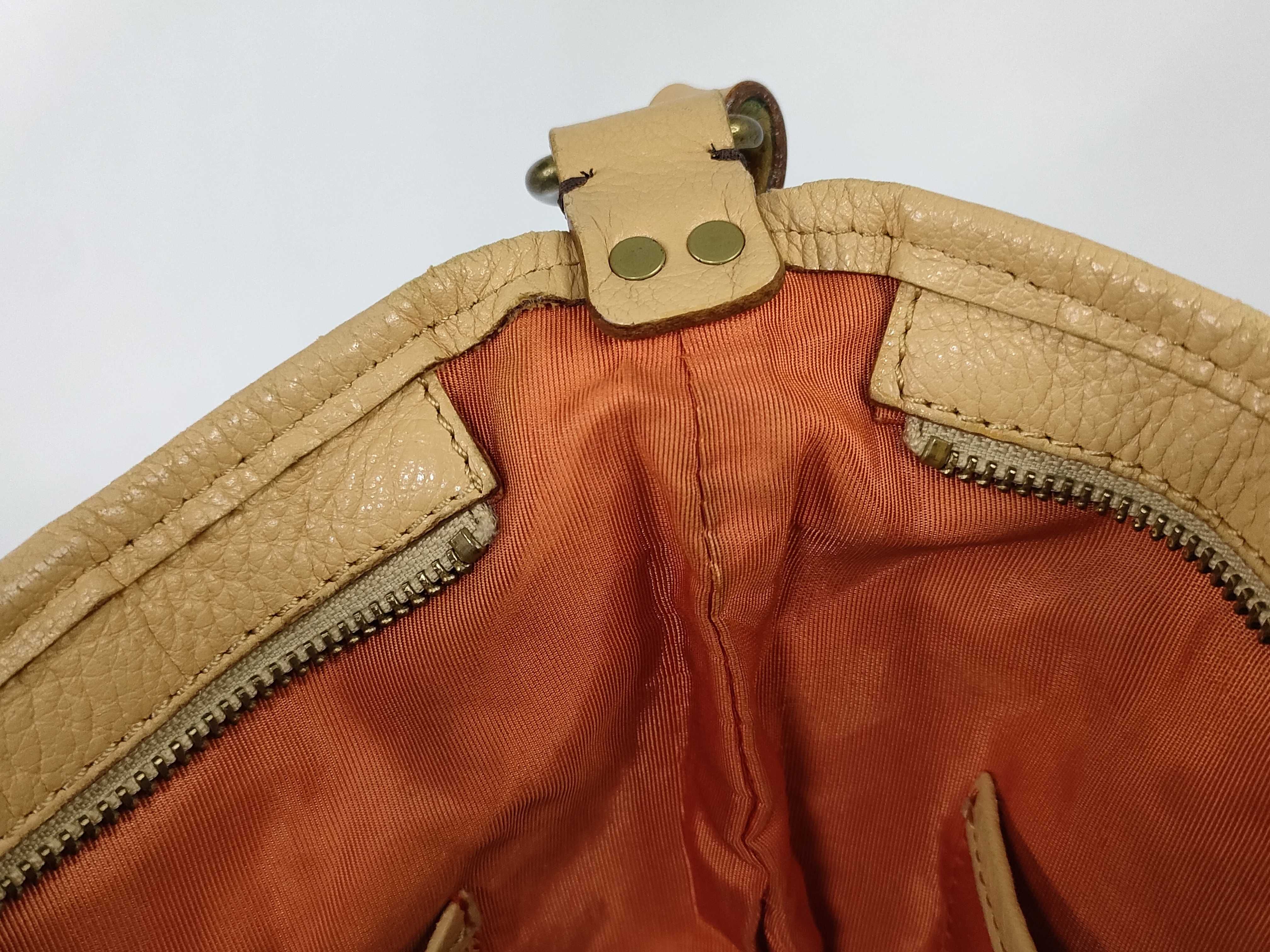 Blue Label Shoulder Bag — view 10