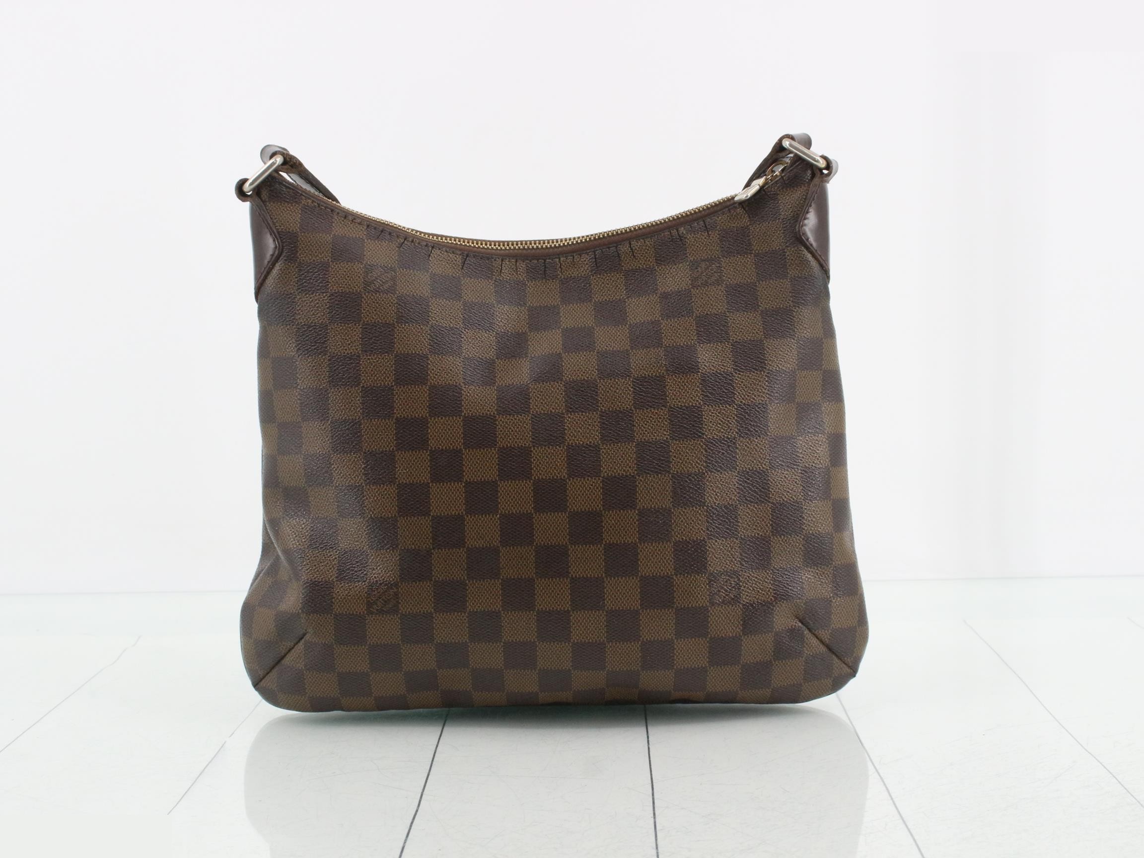 Damier Bloomsbury PM Shoulder Bag — view 2