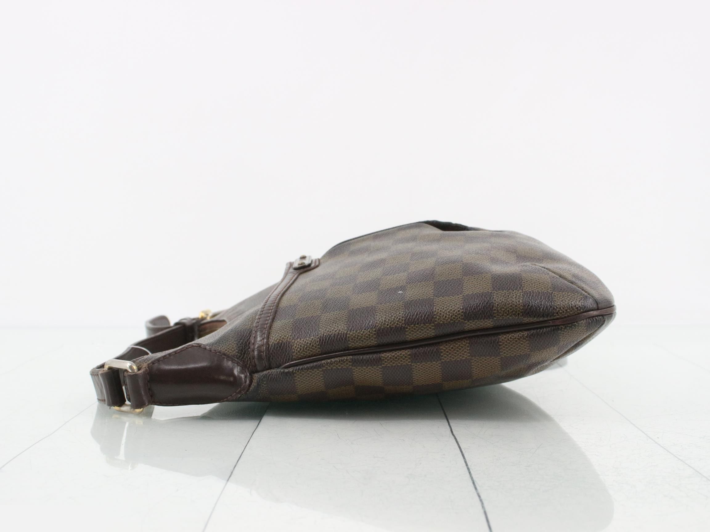 Damier Bloomsbury PM Shoulder Bag — view 4