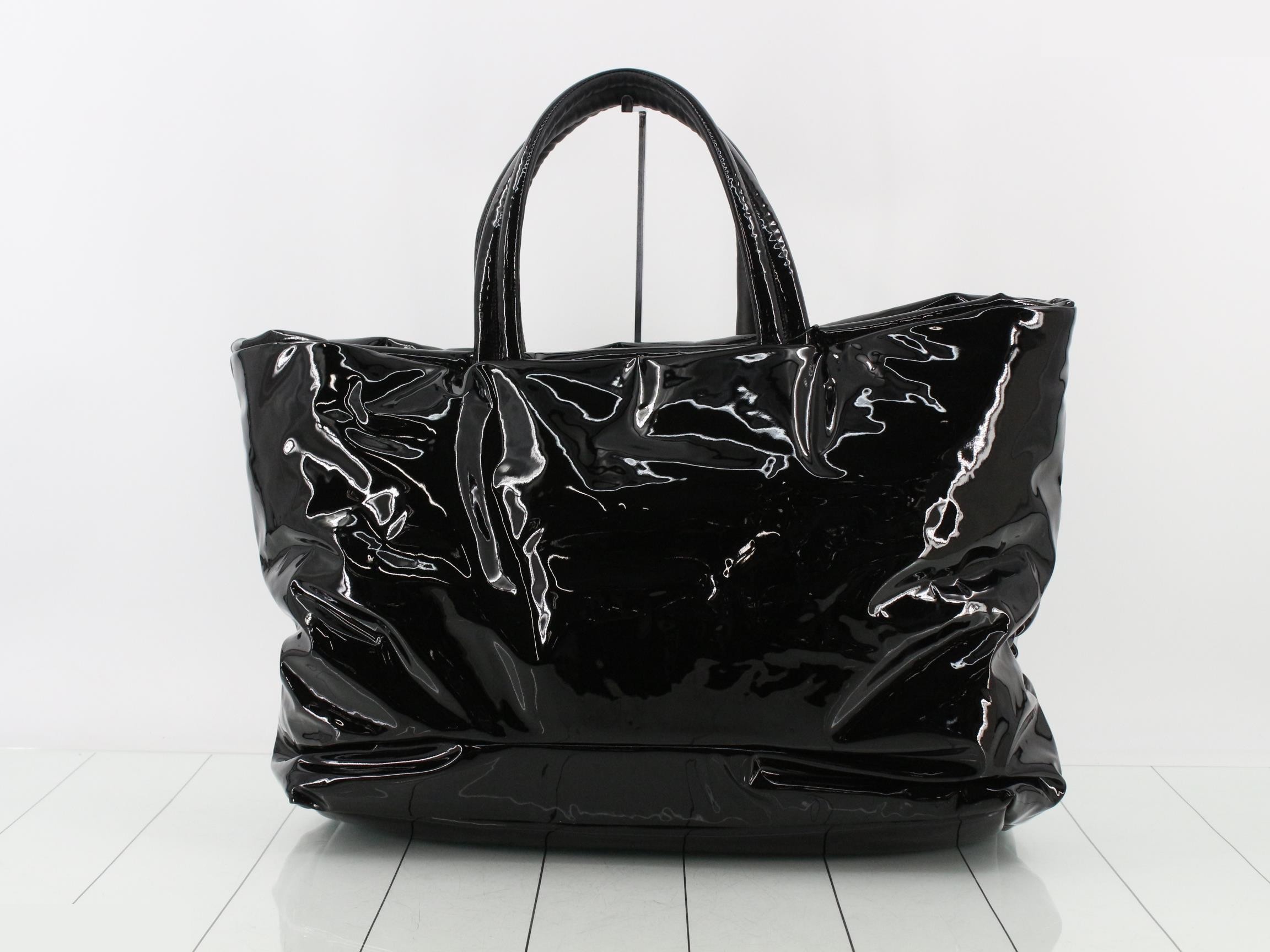 Enamel Black Wide Puffer Tote Bag with YSL Logo - Black — view 2