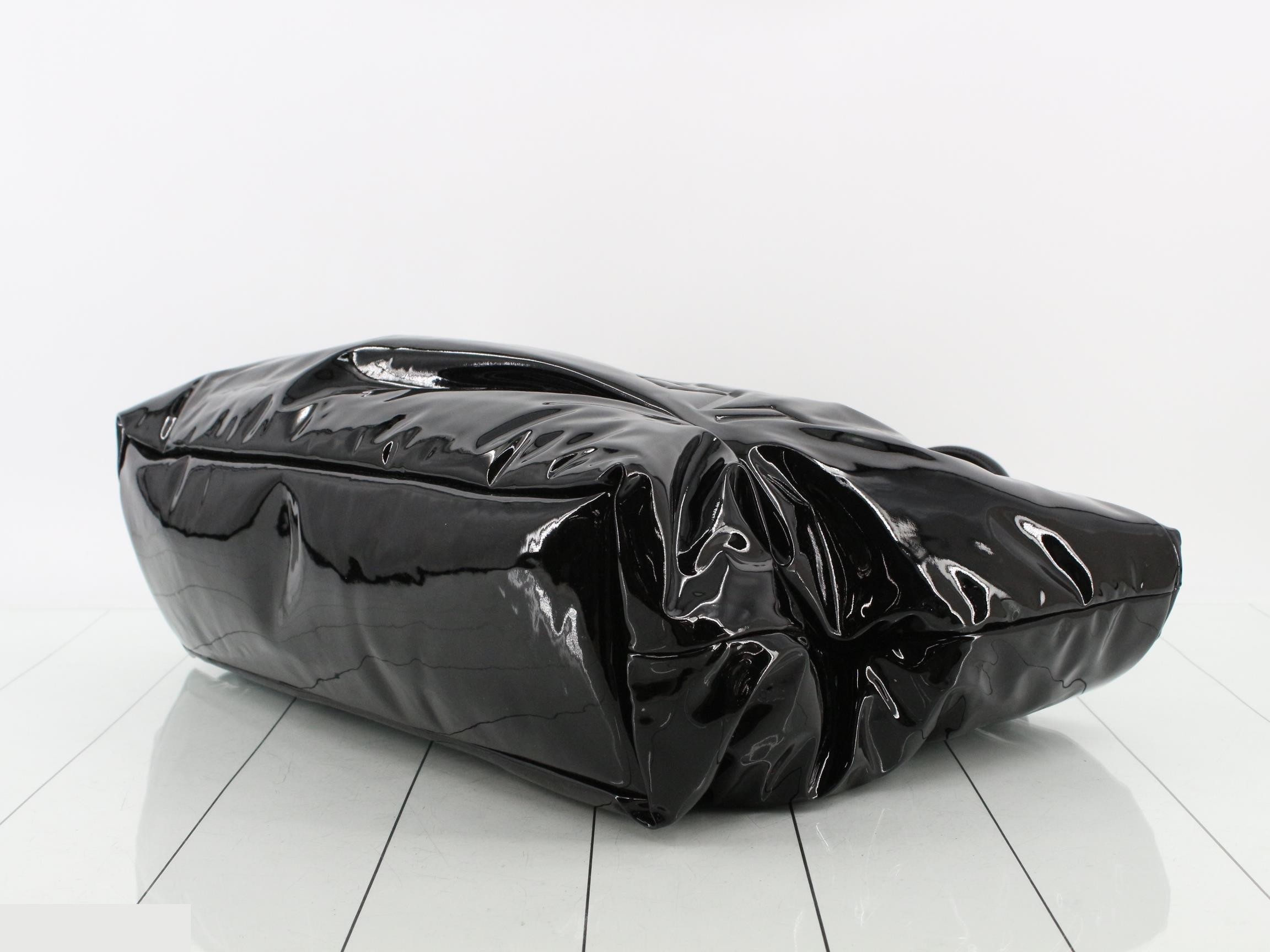 Enamel Black Wide Puffer Tote Bag with YSL Logo - Black — view 6