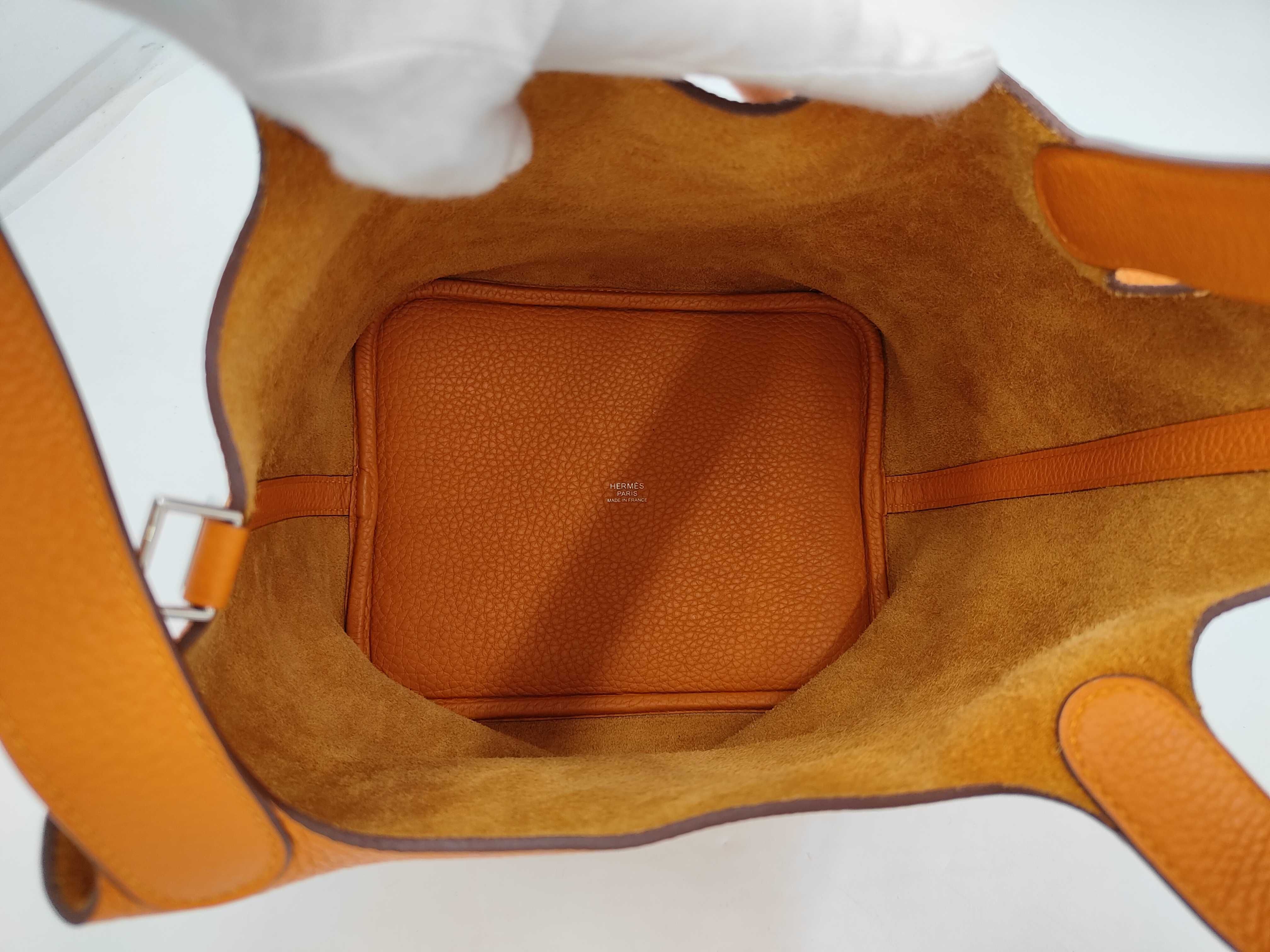 Picotan Lock MM 22 Taurillon Orange Silver Hardware C Engraved Handbag — view 11