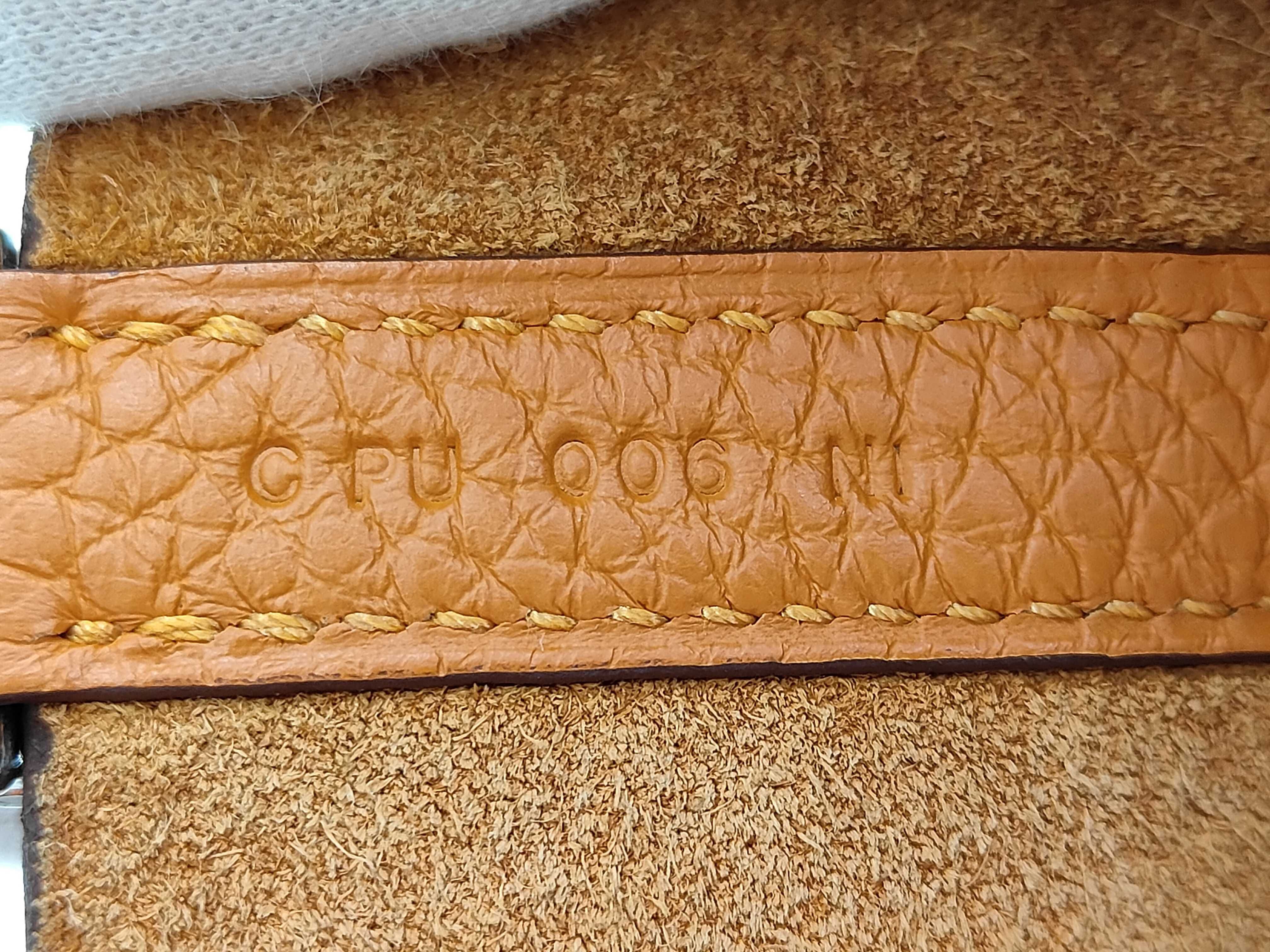 Picotan Lock MM 22 Taurillon Orange Silver Hardware C Engraved Handbag — view 13