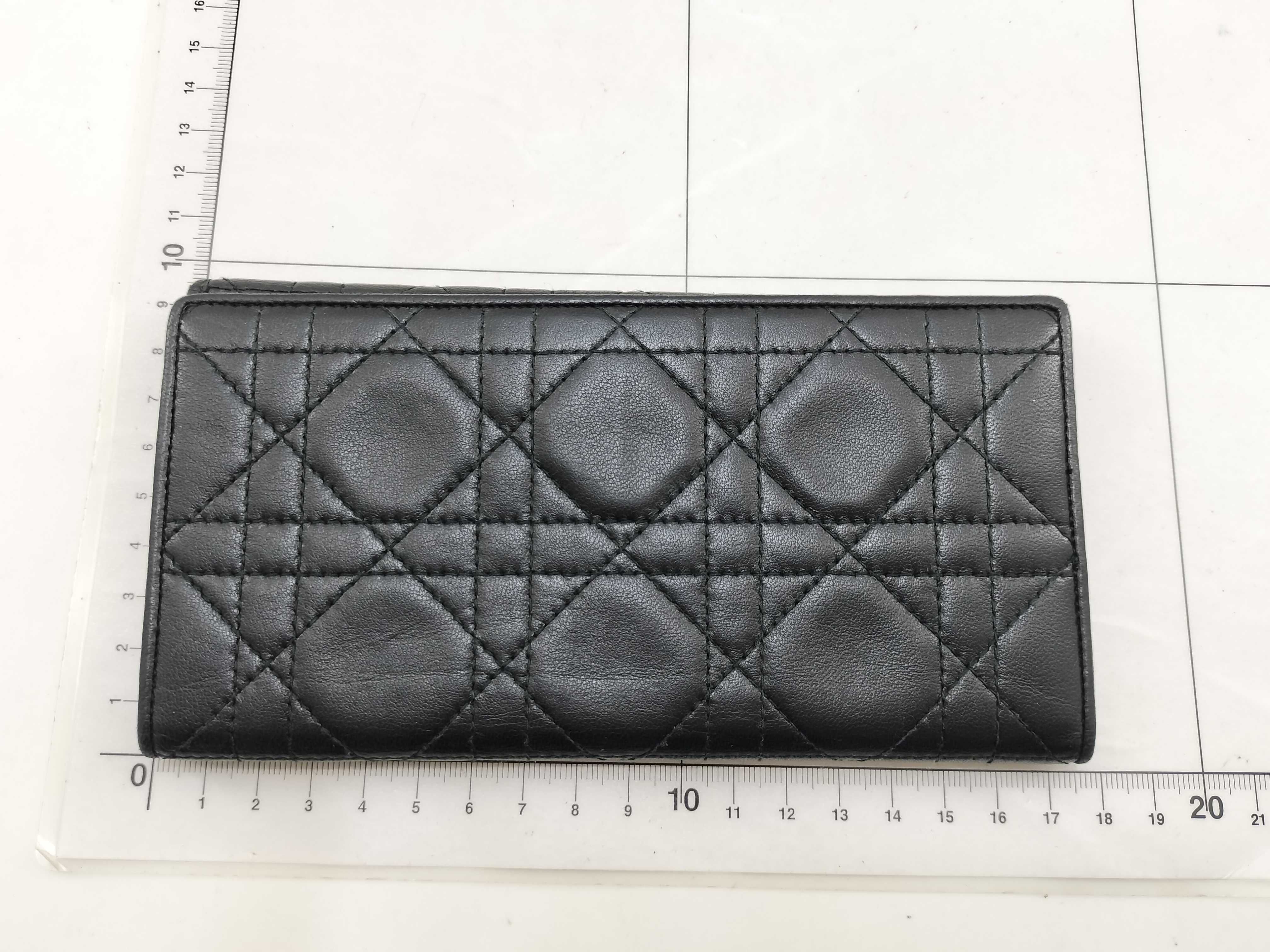 Cannage Leather Bi-fold Long Wallet, Black — view 2