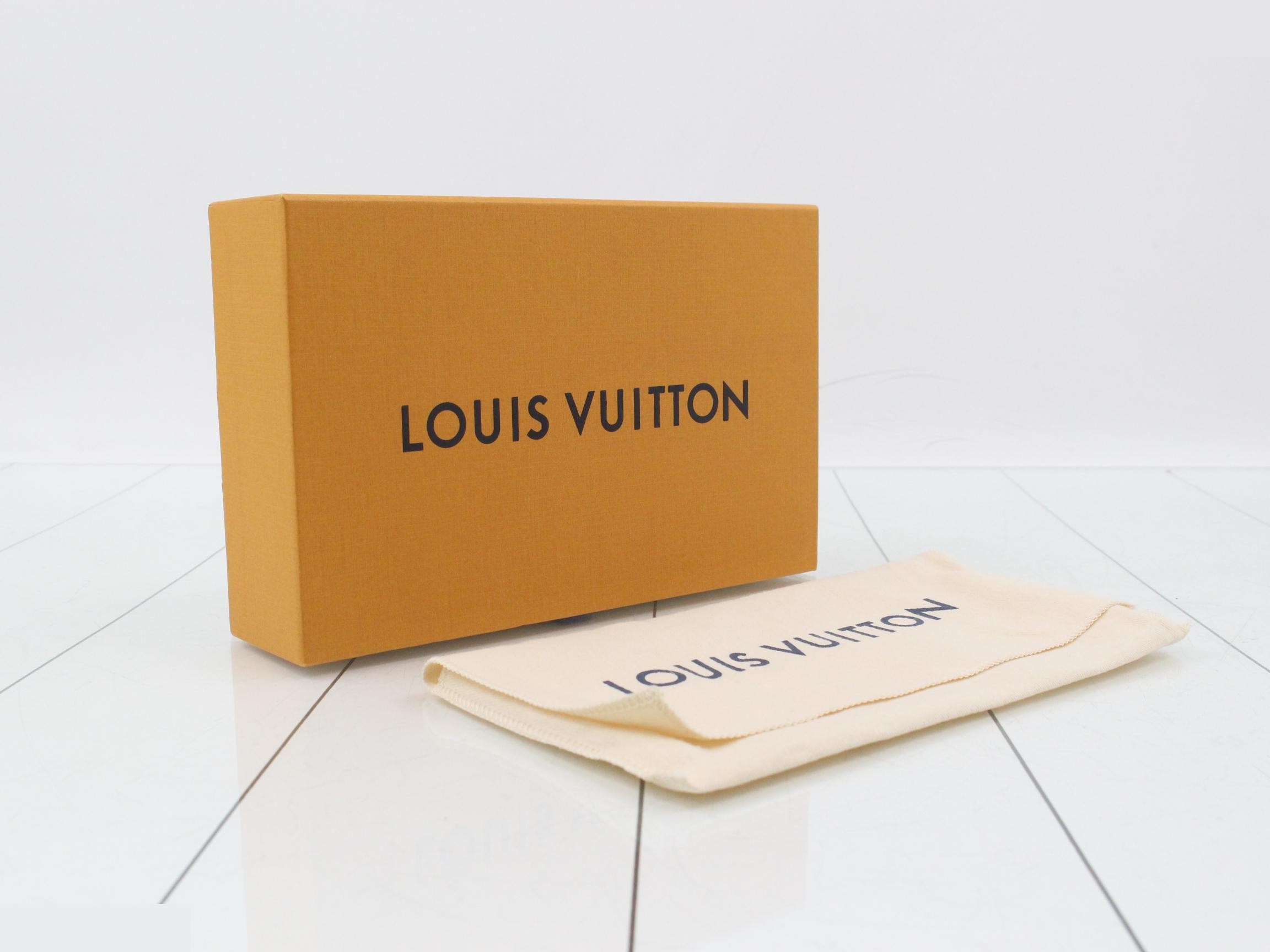 Empreinte Zippy Wallet, Unused, Greige — view 5