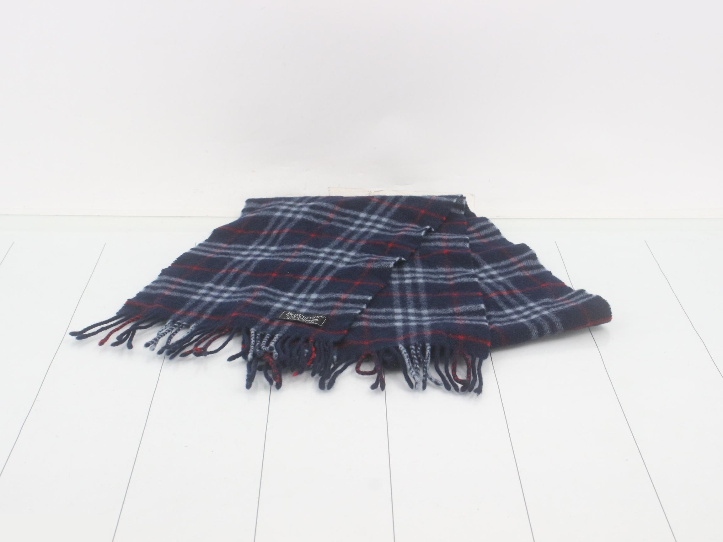 Nova Check Scarf, Navy — view 2