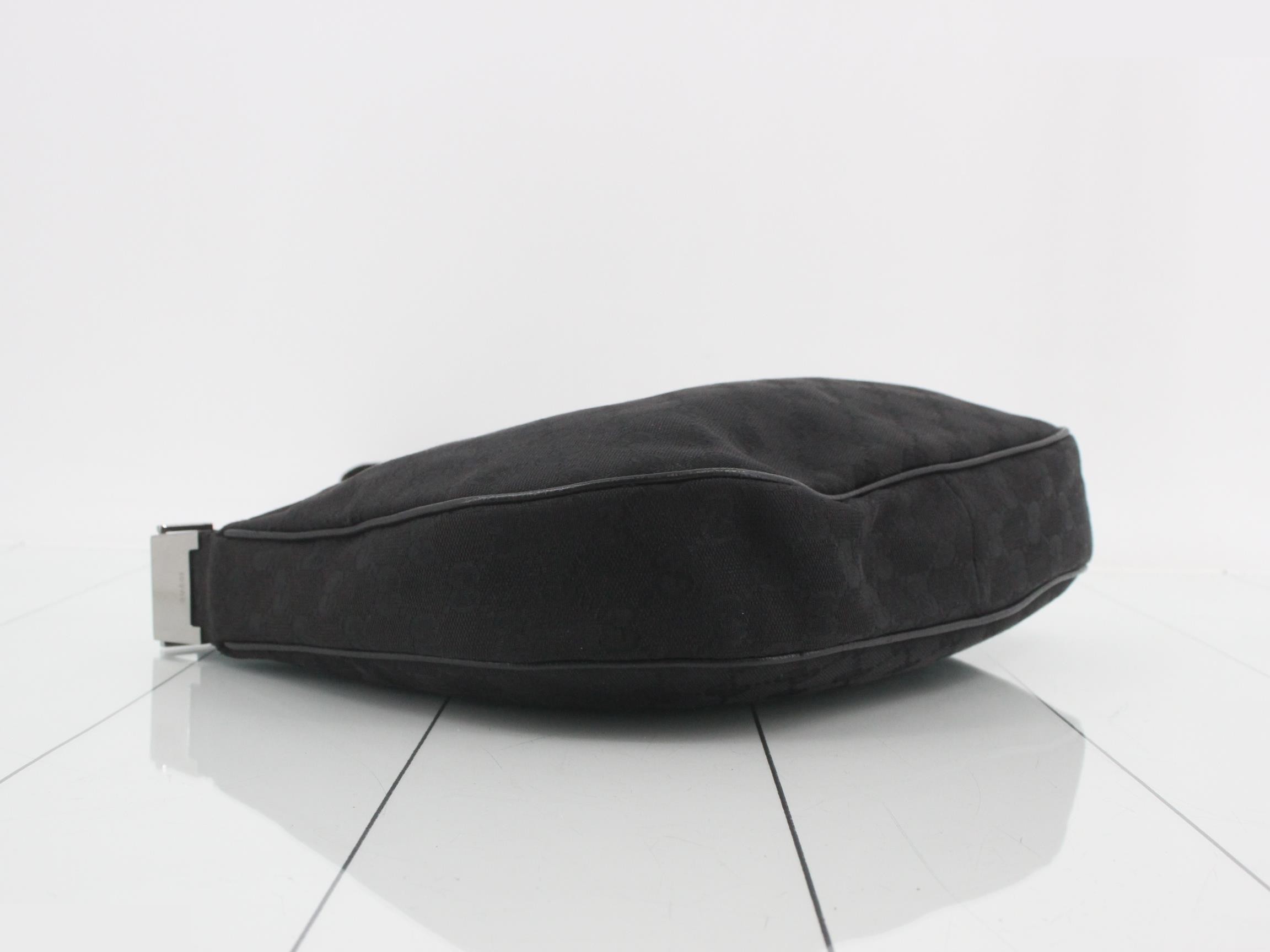 GG Canvas (Bag) - Shoulder Bag — view 5
