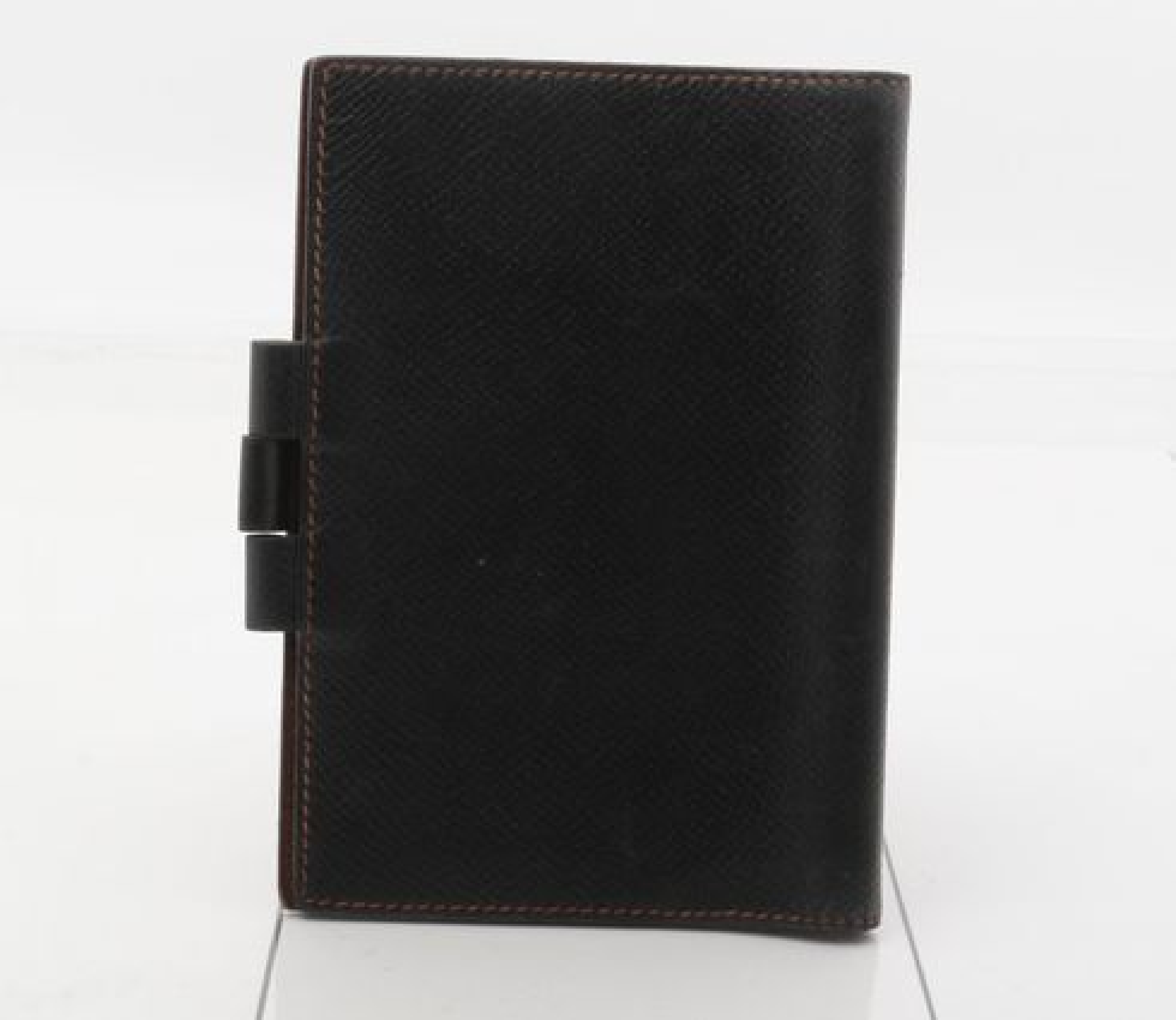 Agenda Cover 《GM》 Notebook Cover — view 2