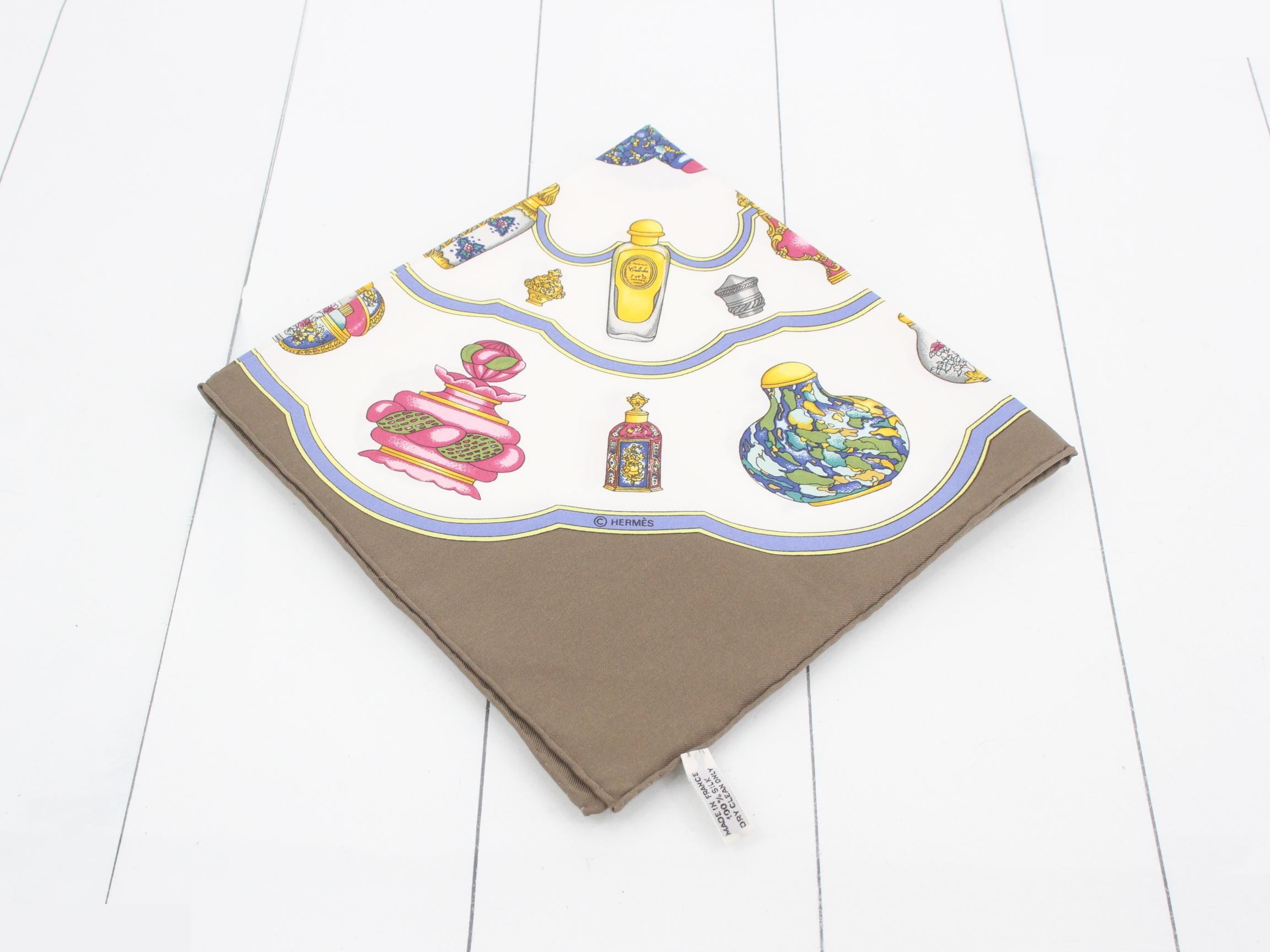 Carré 45 Scarf