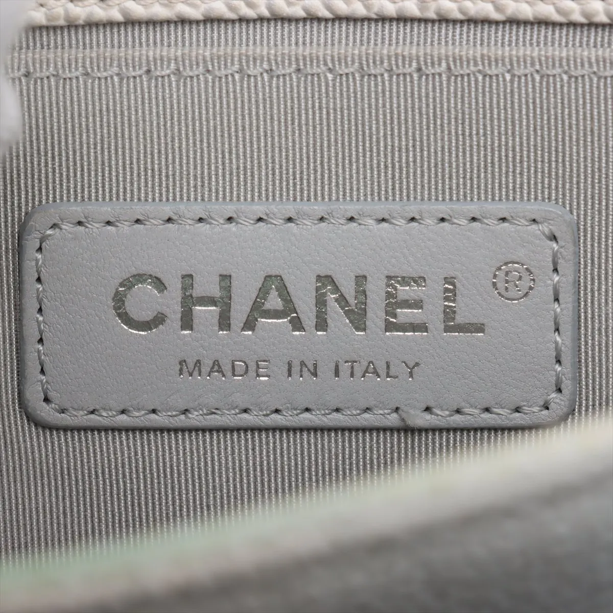 Boy Chanel 20 Small Caviar Skin Chain Shoulder Bag Rainbow Silver Hardware 25368246 25th Series A67085 — view 9