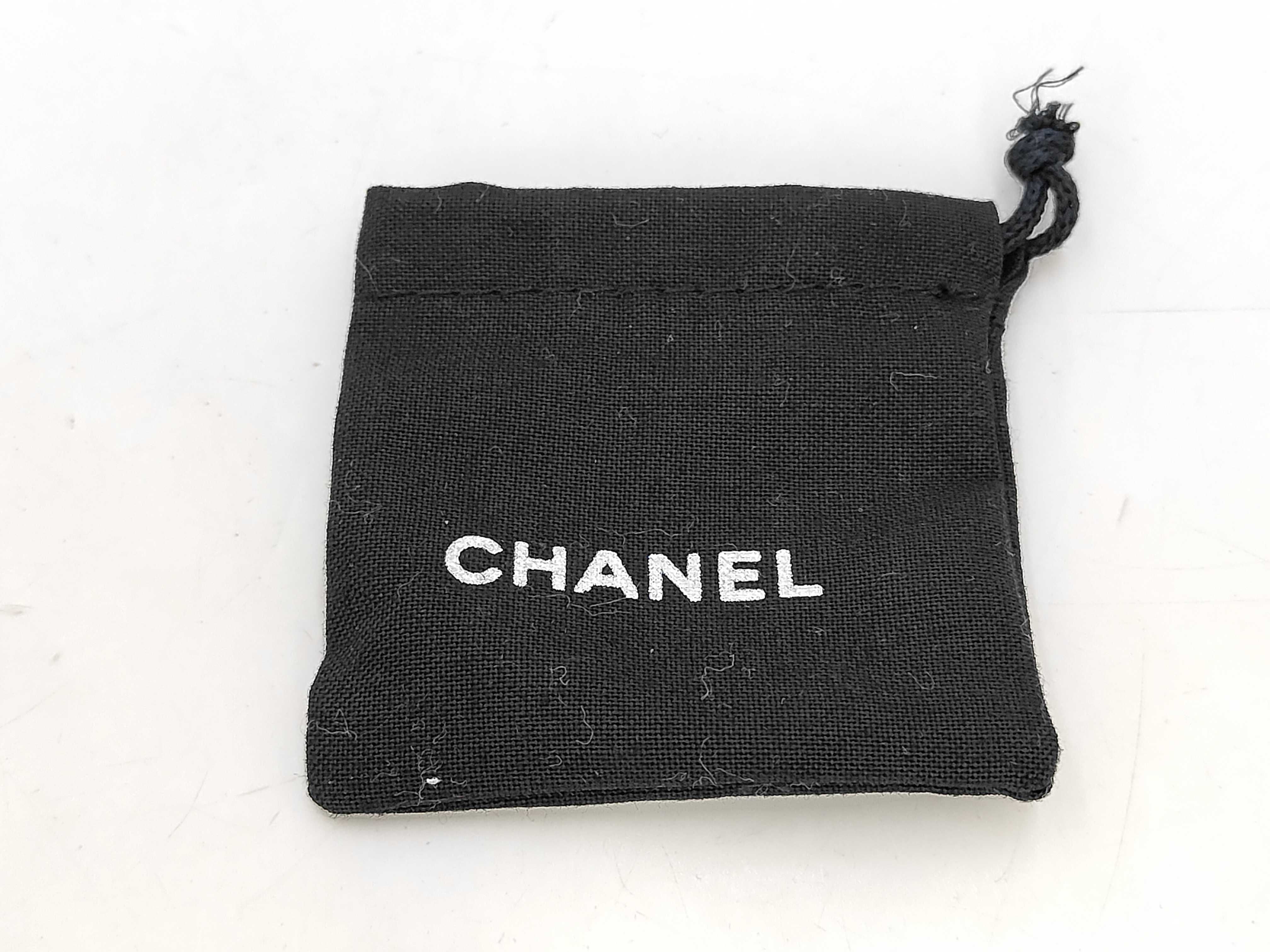 Coco Mark Earrings 07A — view 8
