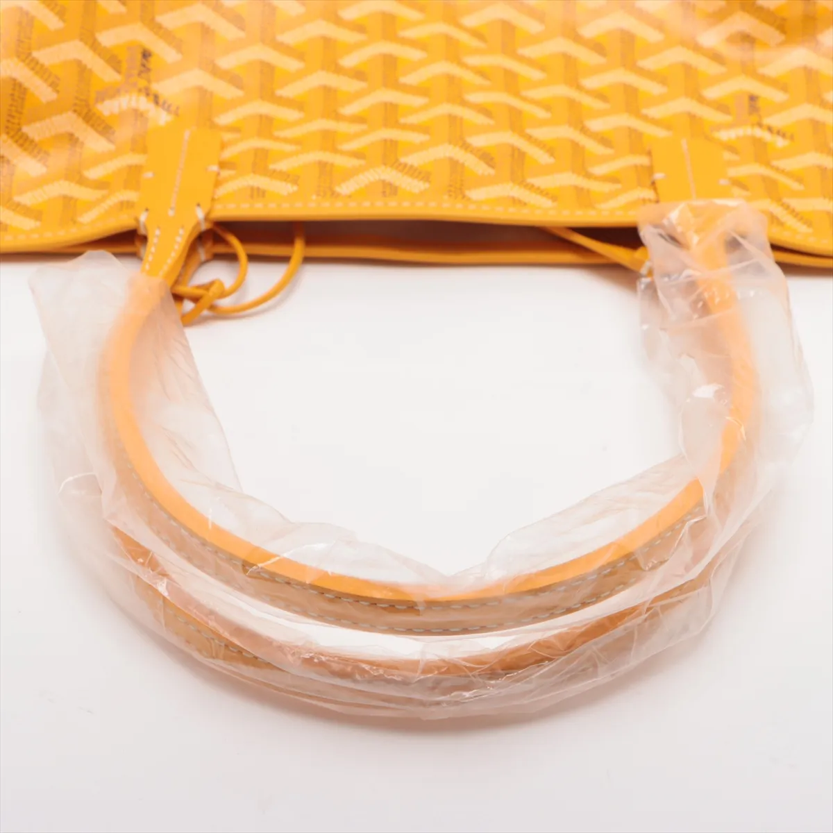 Saint Louis PM PVC x Leather Tote Bag Yellow — view 5