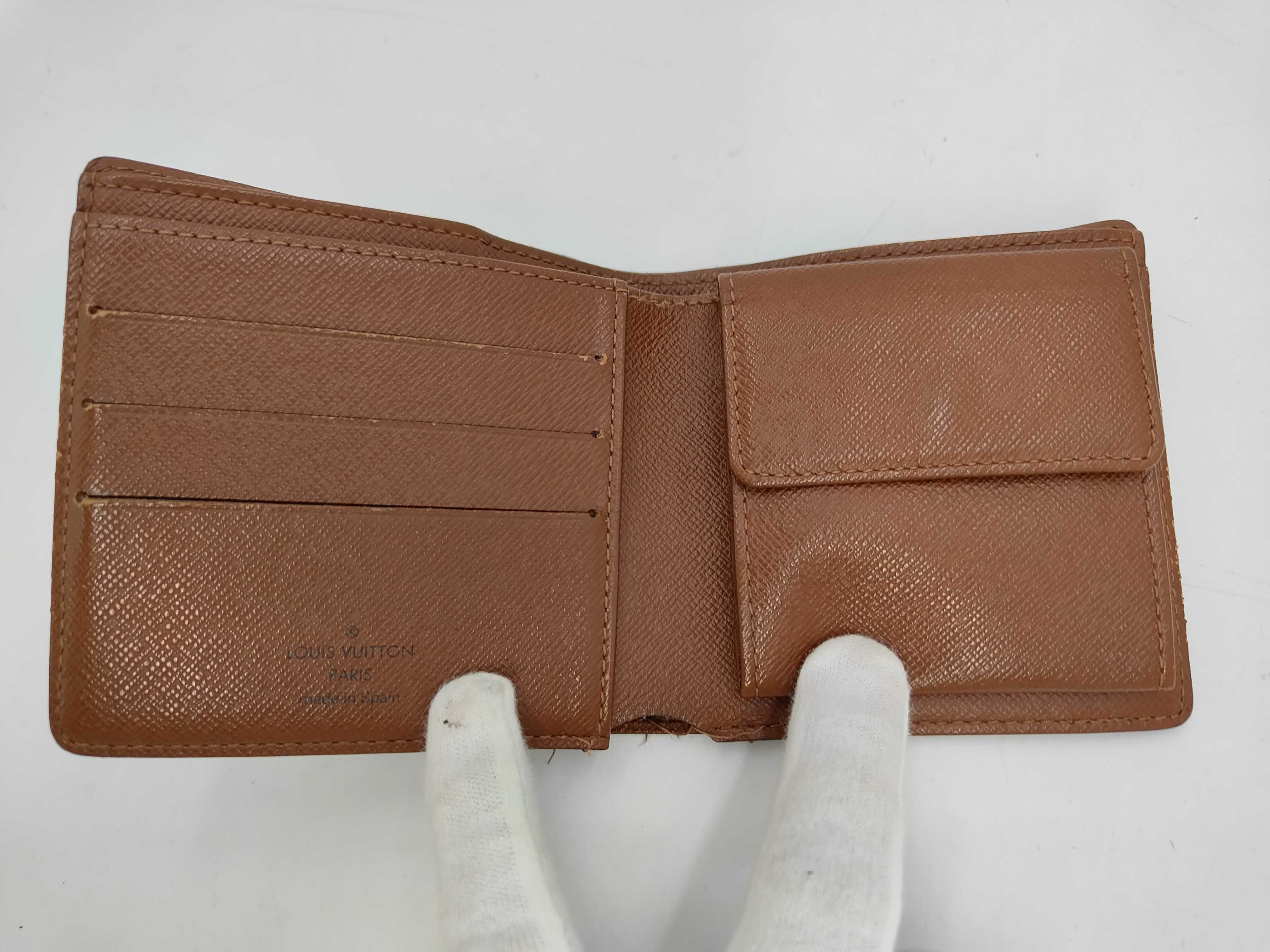 Monogram LV Bi-fold Wallet — view 5