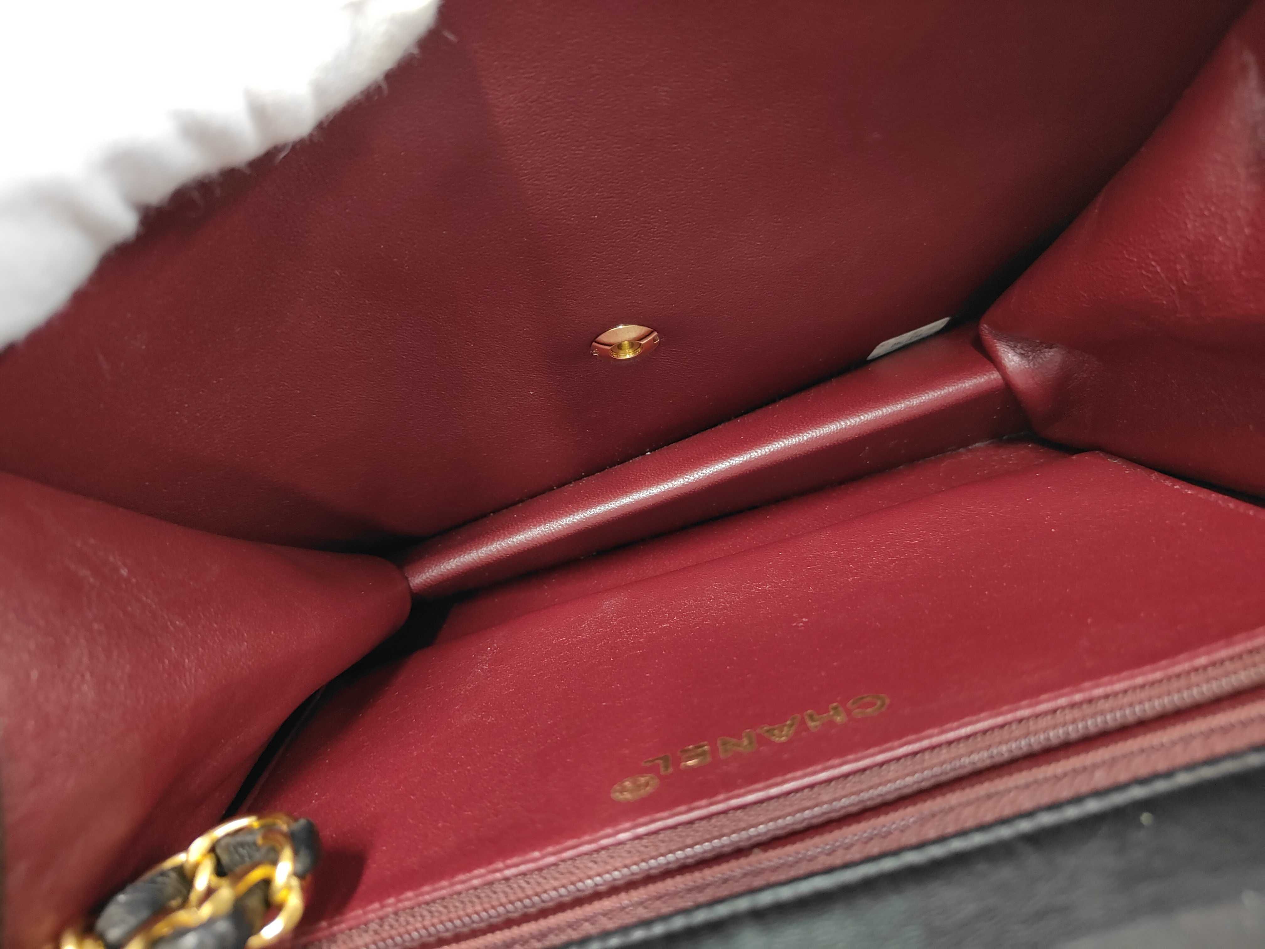 Push-Lock Chain Shoulder Bag — view 8