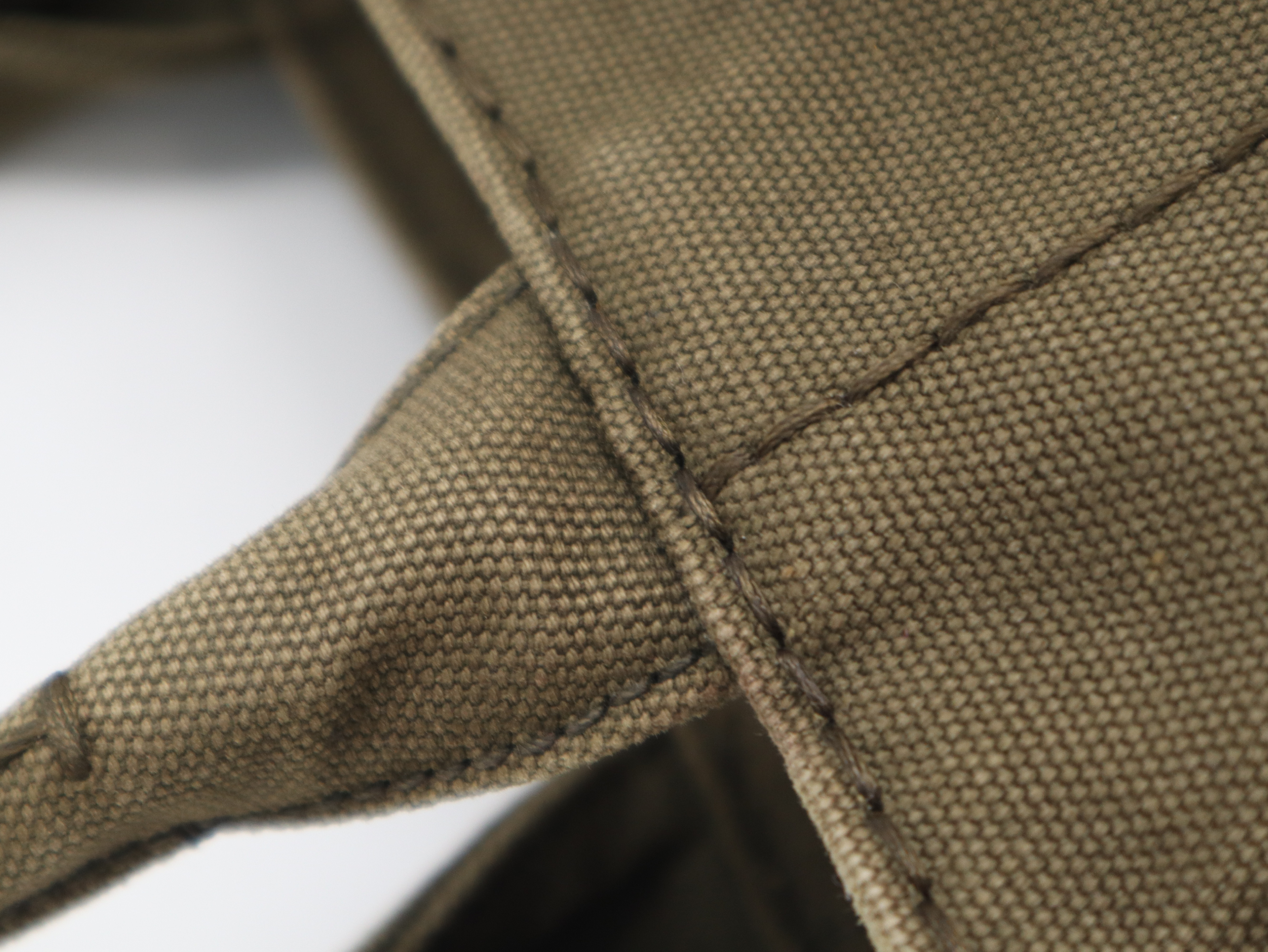 B2439G Canapa Tote Bag, Khaki, with Guarantee Card. — view 8