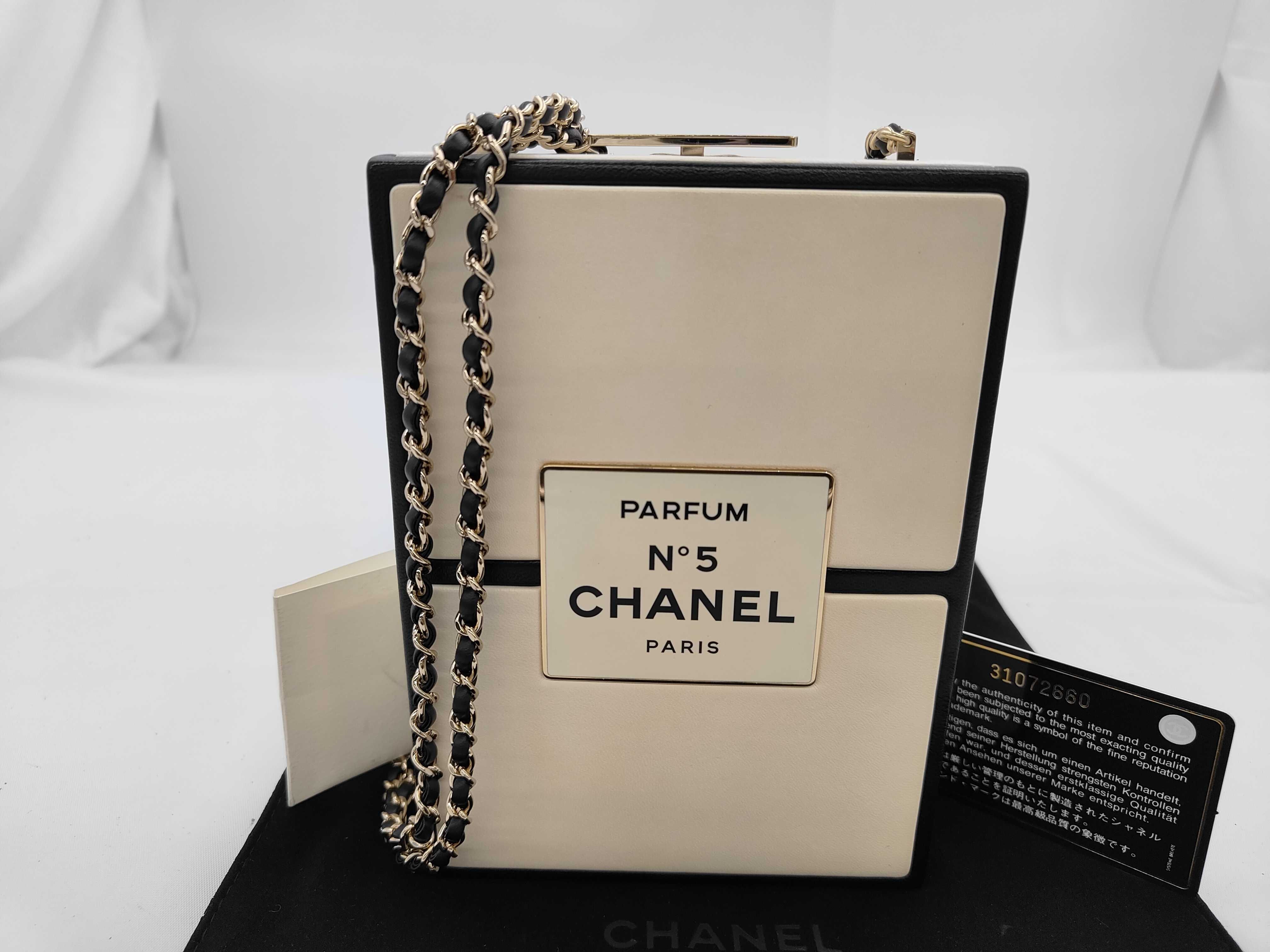 Perfume No. 5 Chain Shoulder Bag (No. 31 series)