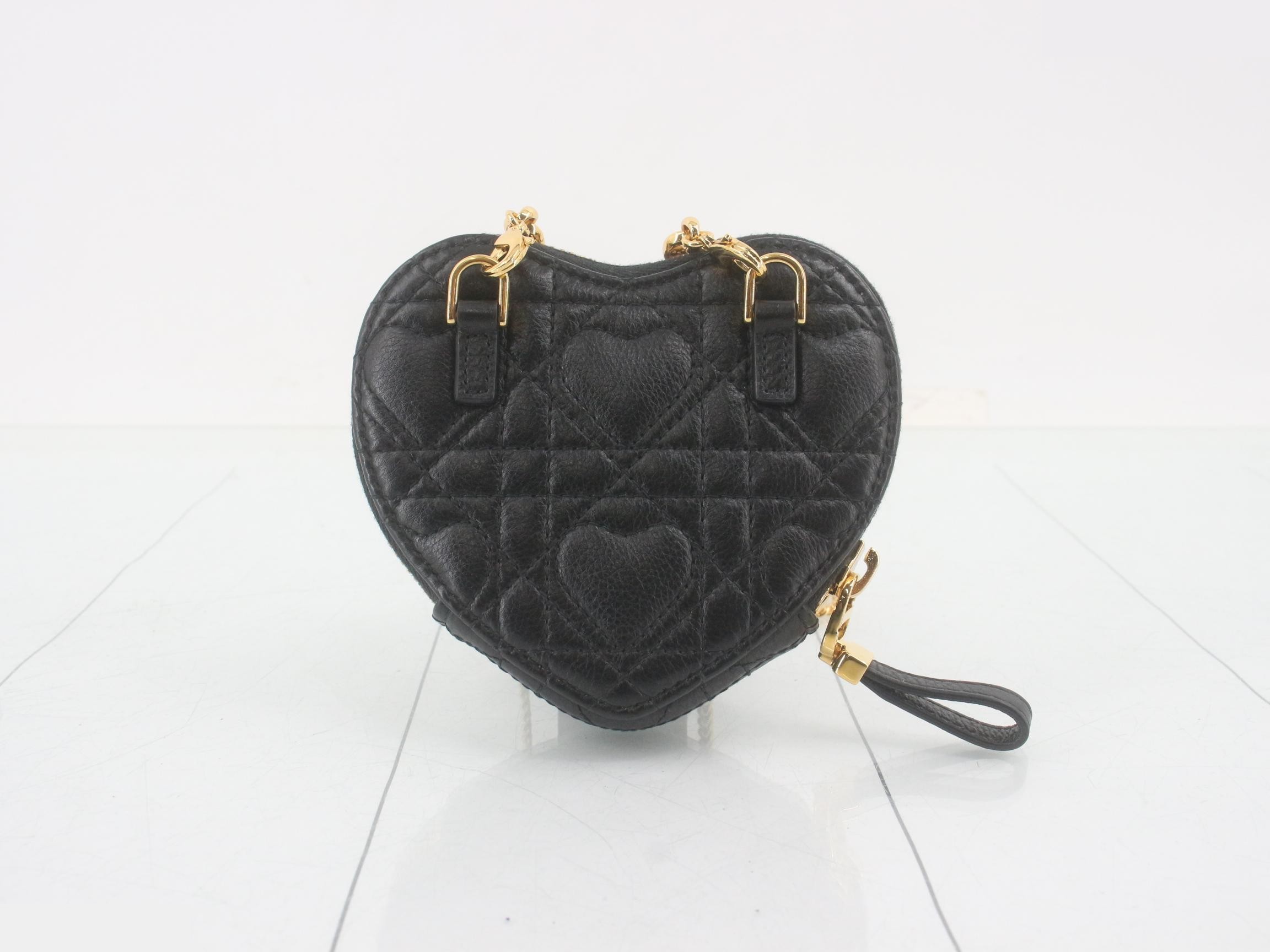 Caro Cannage Lambskin Heart-Shaped Chain Shoulder Pouch — view 2
