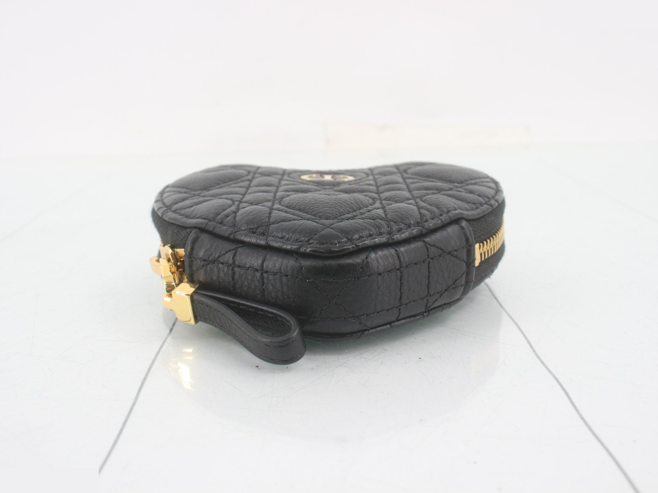 Caro Cannage Lambskin Heart-Shaped Chain Shoulder Pouch — view 3