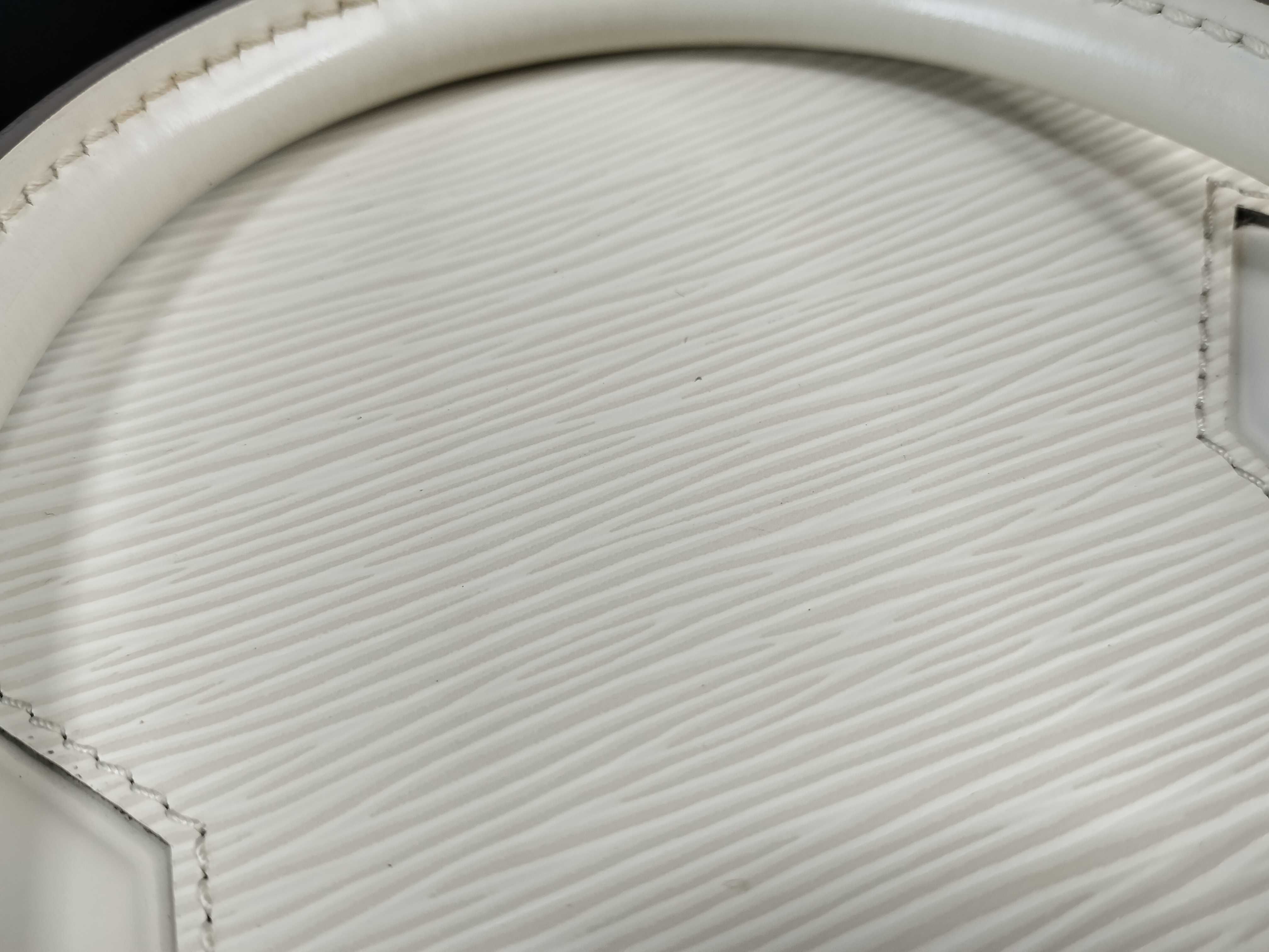 Epi Leather Handbag, Jasmine Ivoire, M5285J TH1026 — view 14