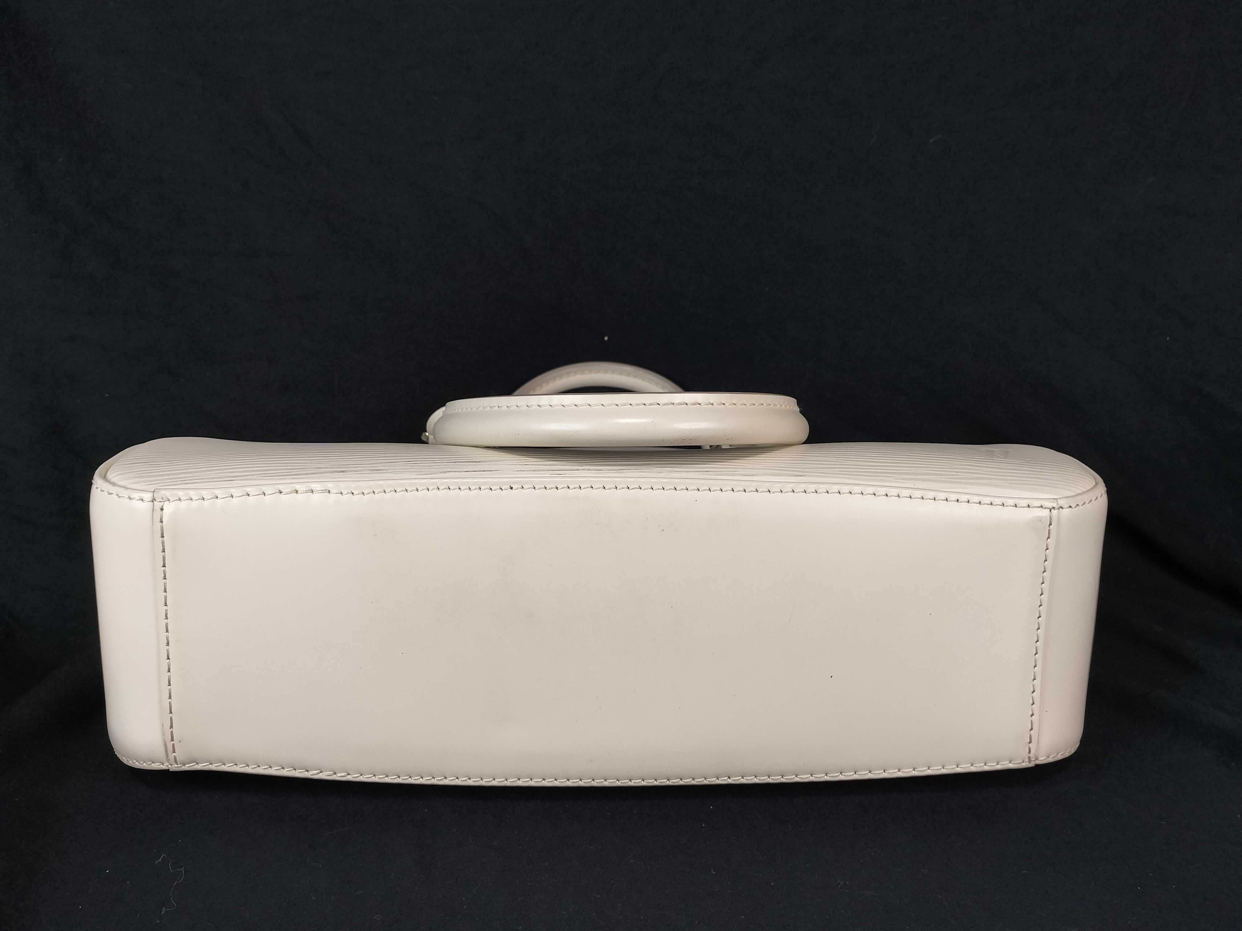 Epi Leather Handbag, Jasmine Ivoire, M5285J TH1026 — view 8
