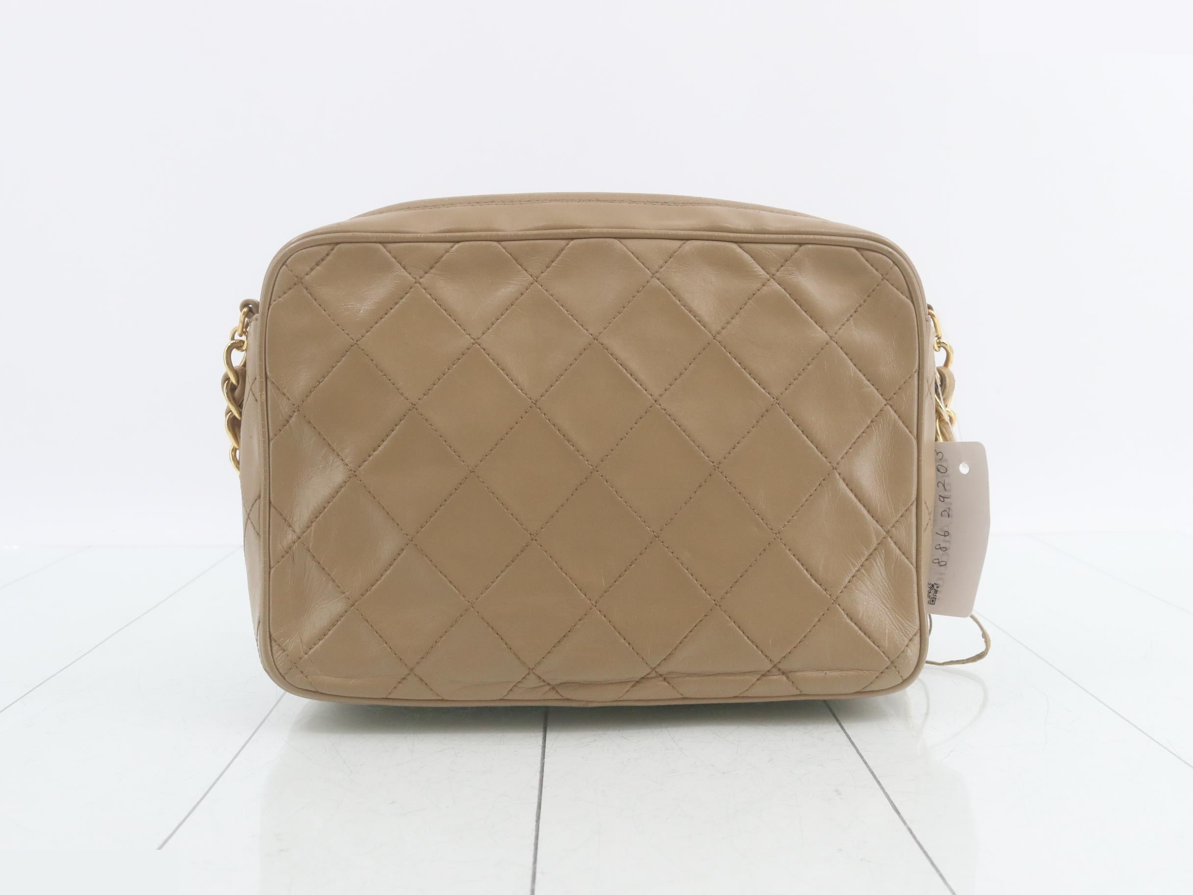 Matelassé (bag) - Shoulder bag — view 2