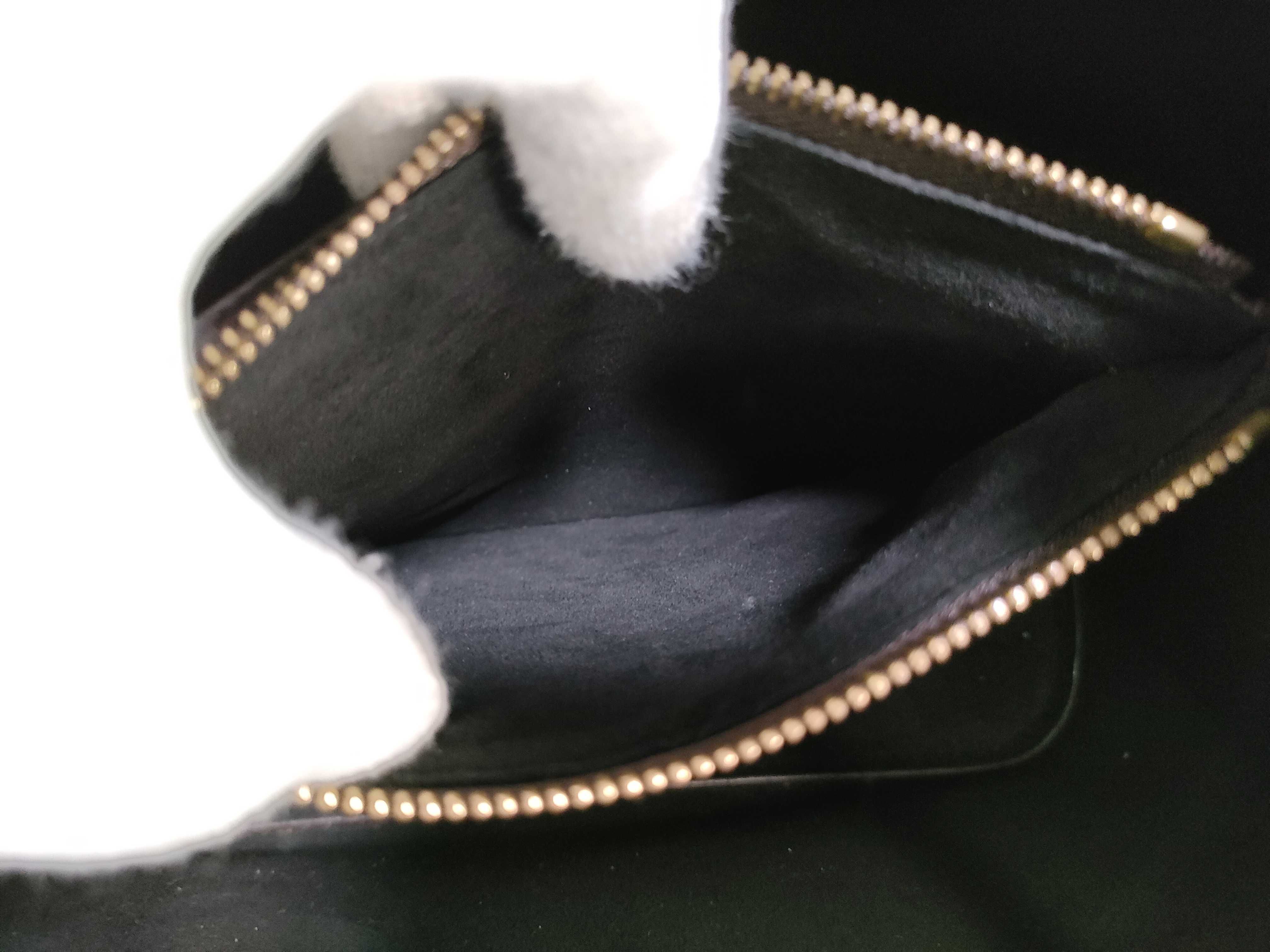 Monogram NeoNoe MM M44020 Shoulder Bag — view 13