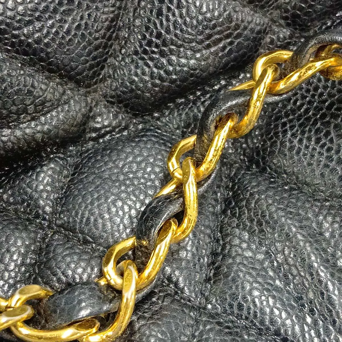 Matelassé Caviar Skin Tote Bag, Black with Gold Hardware, Item No. 4678067 (Serial No. 4) — view 12