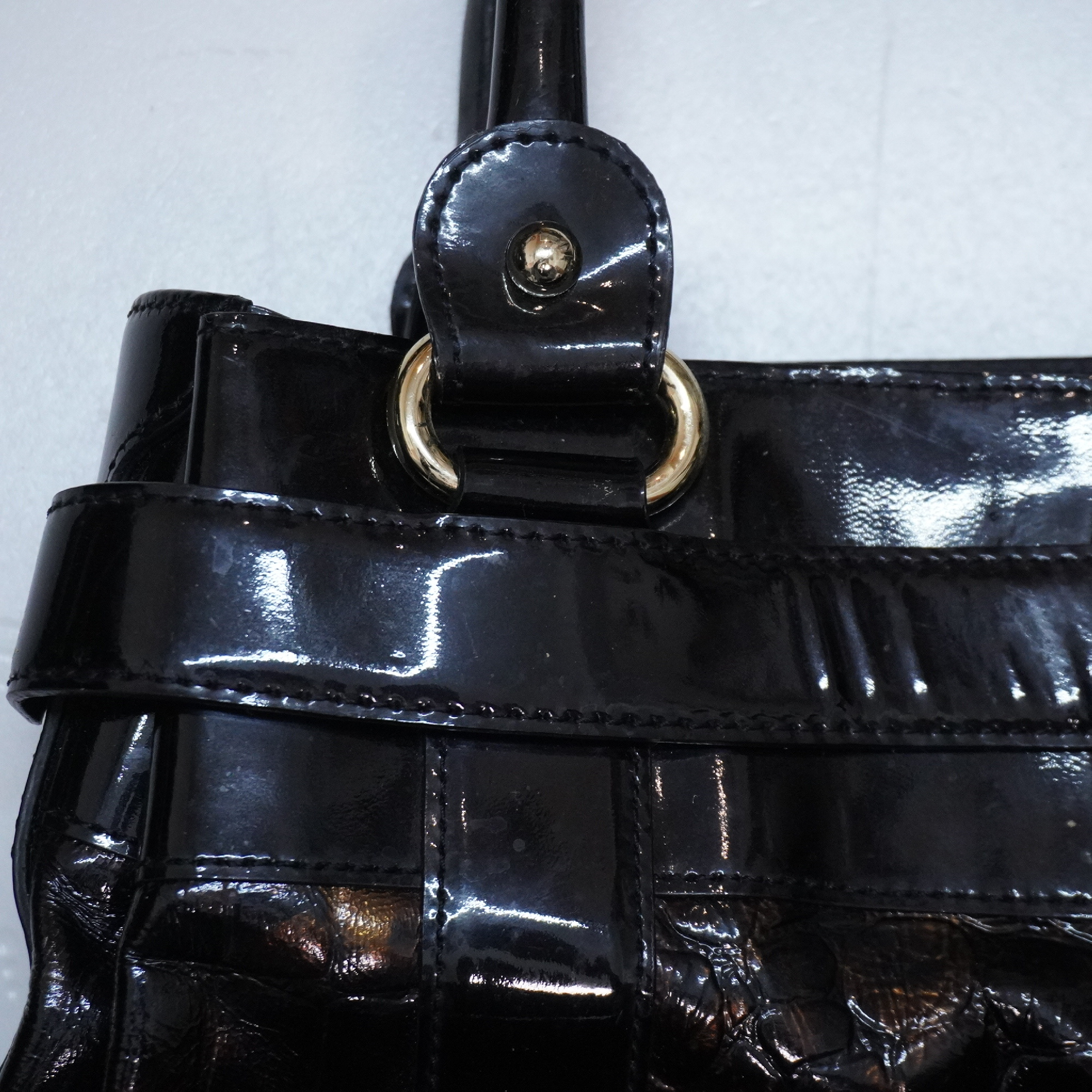 Enamel Handbag Black Gold Handbag — view 9