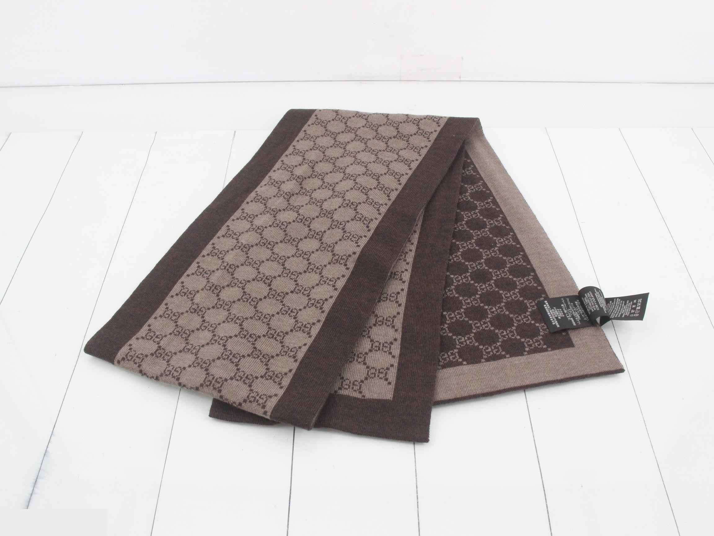 GG pattern scarf, brown tones — view 3