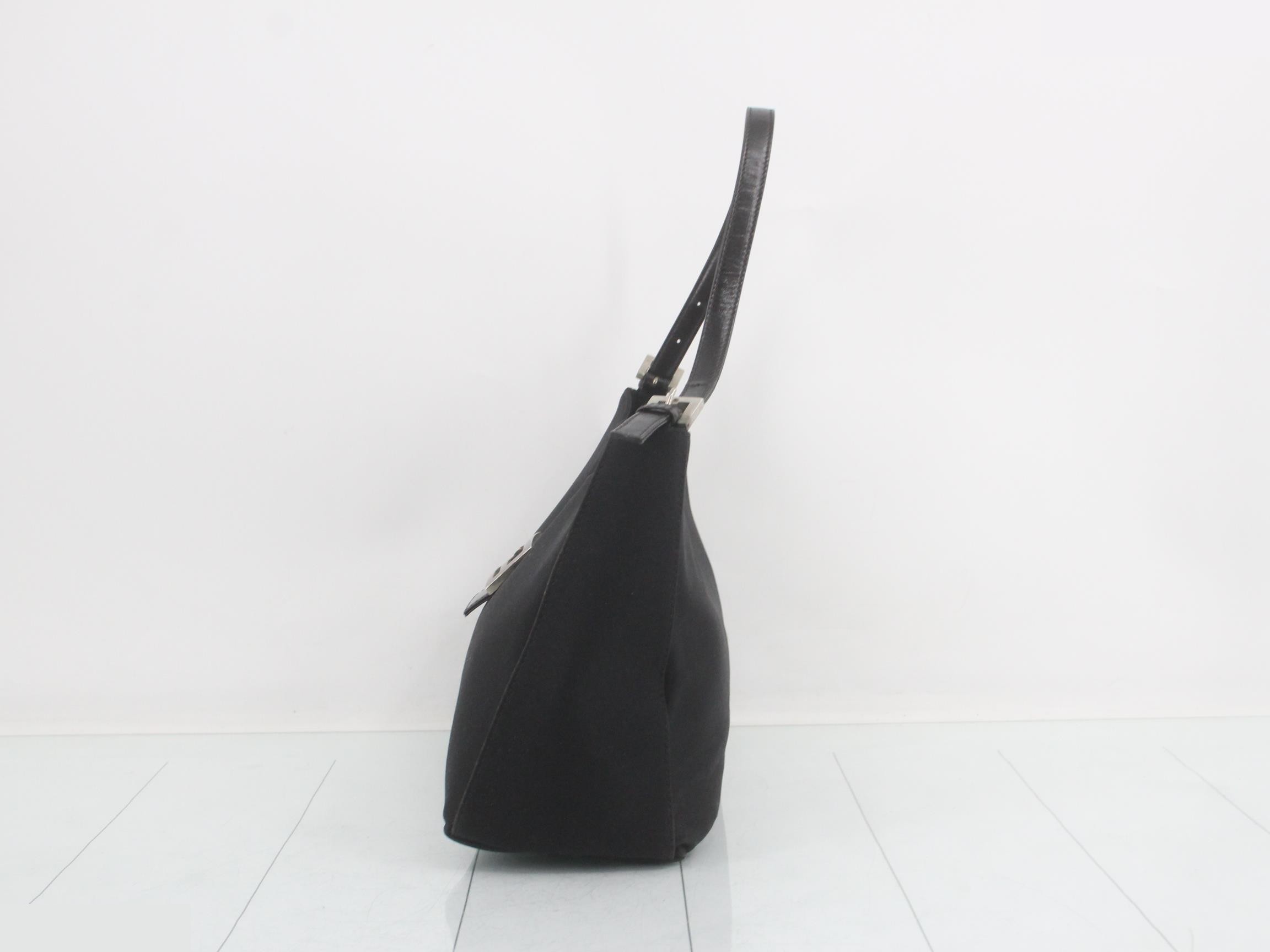 Mamma Bucket Jersey Shoulder Bag — view 3