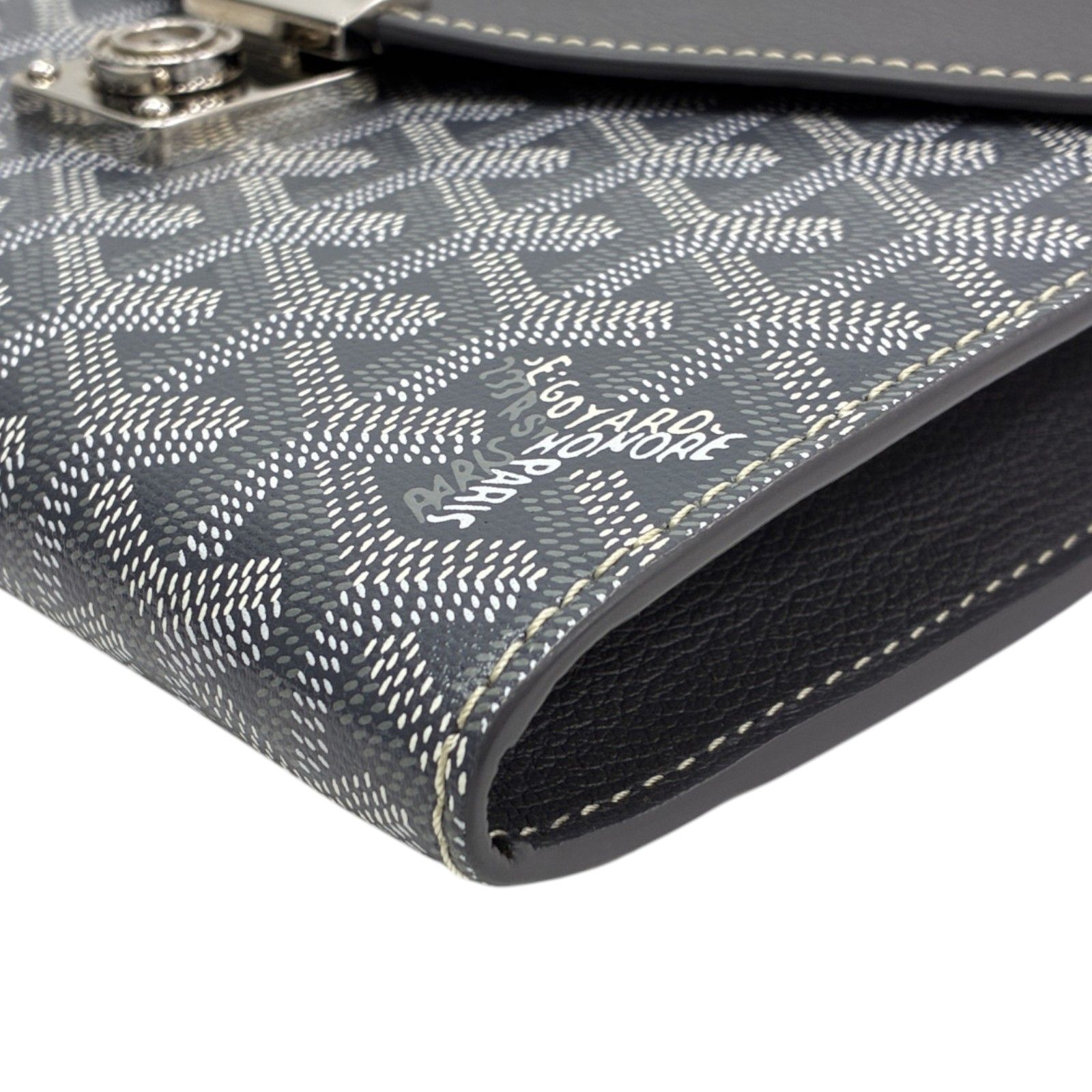Chypre Shoulder Bag — view 10