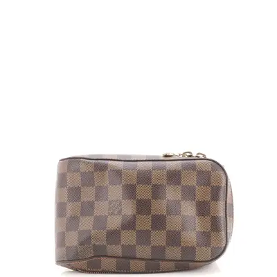 Geronimos, Damier Ebene