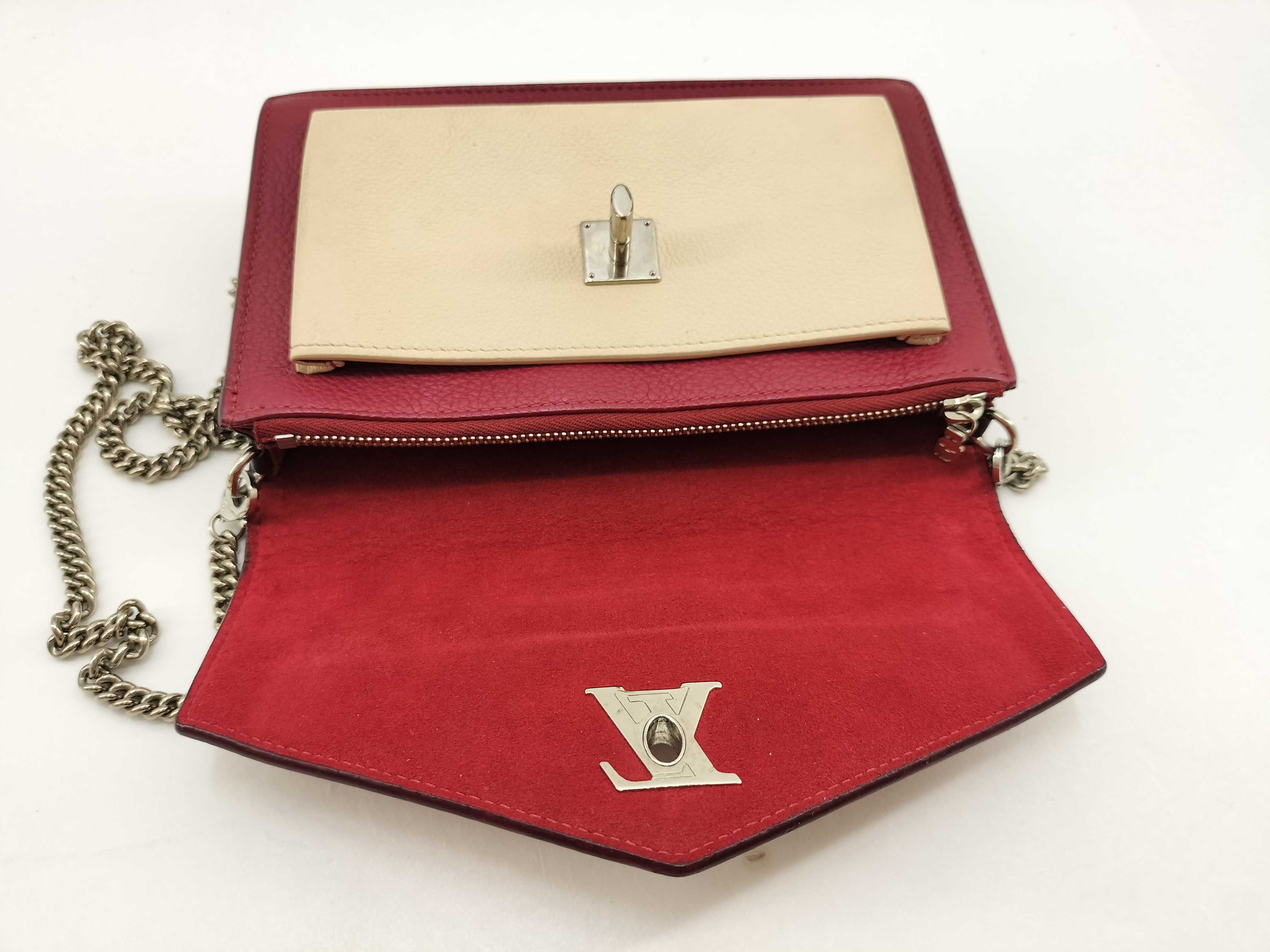 Lockme Shoulder Bag — view 11