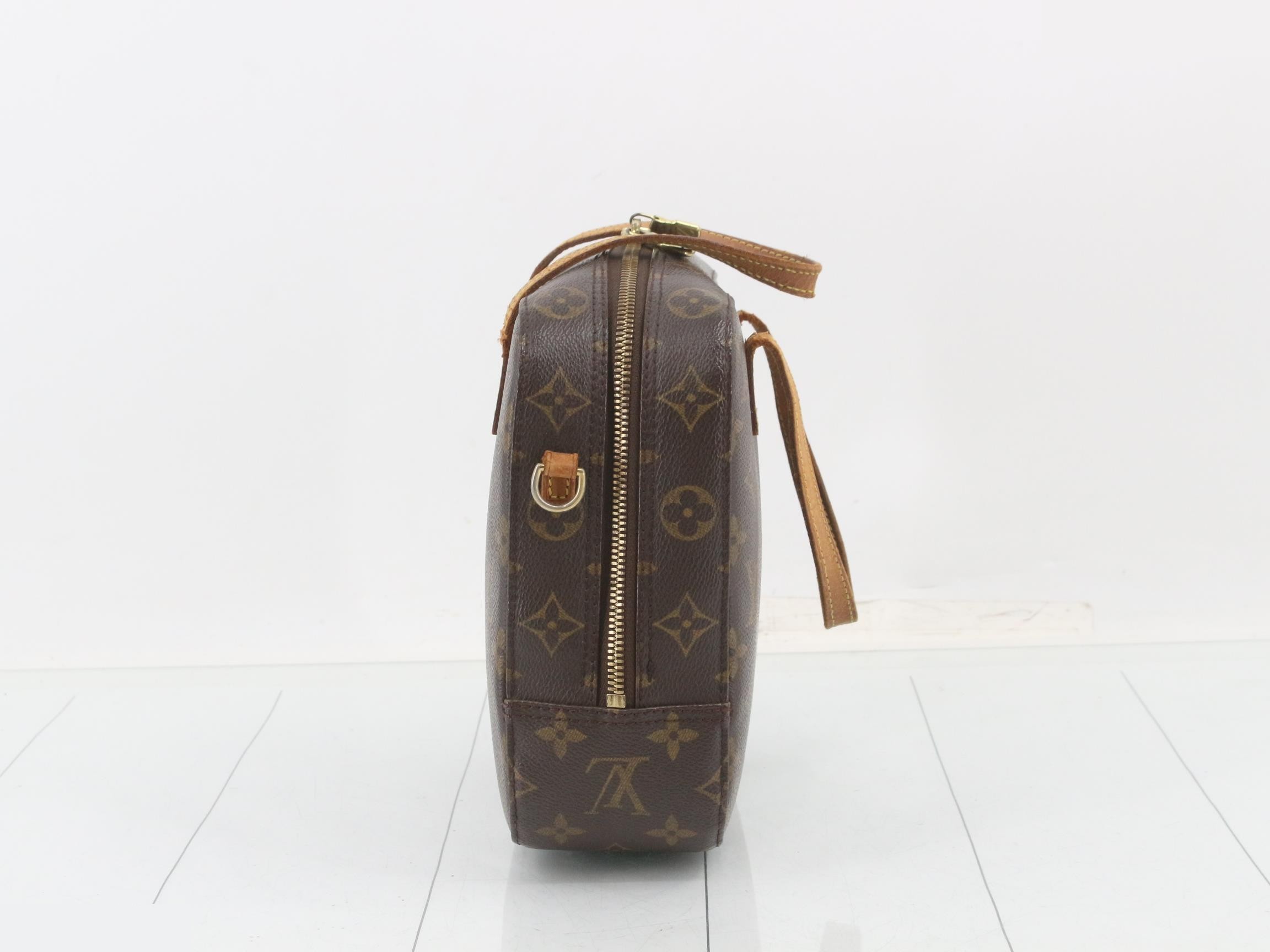 handbag — view 4