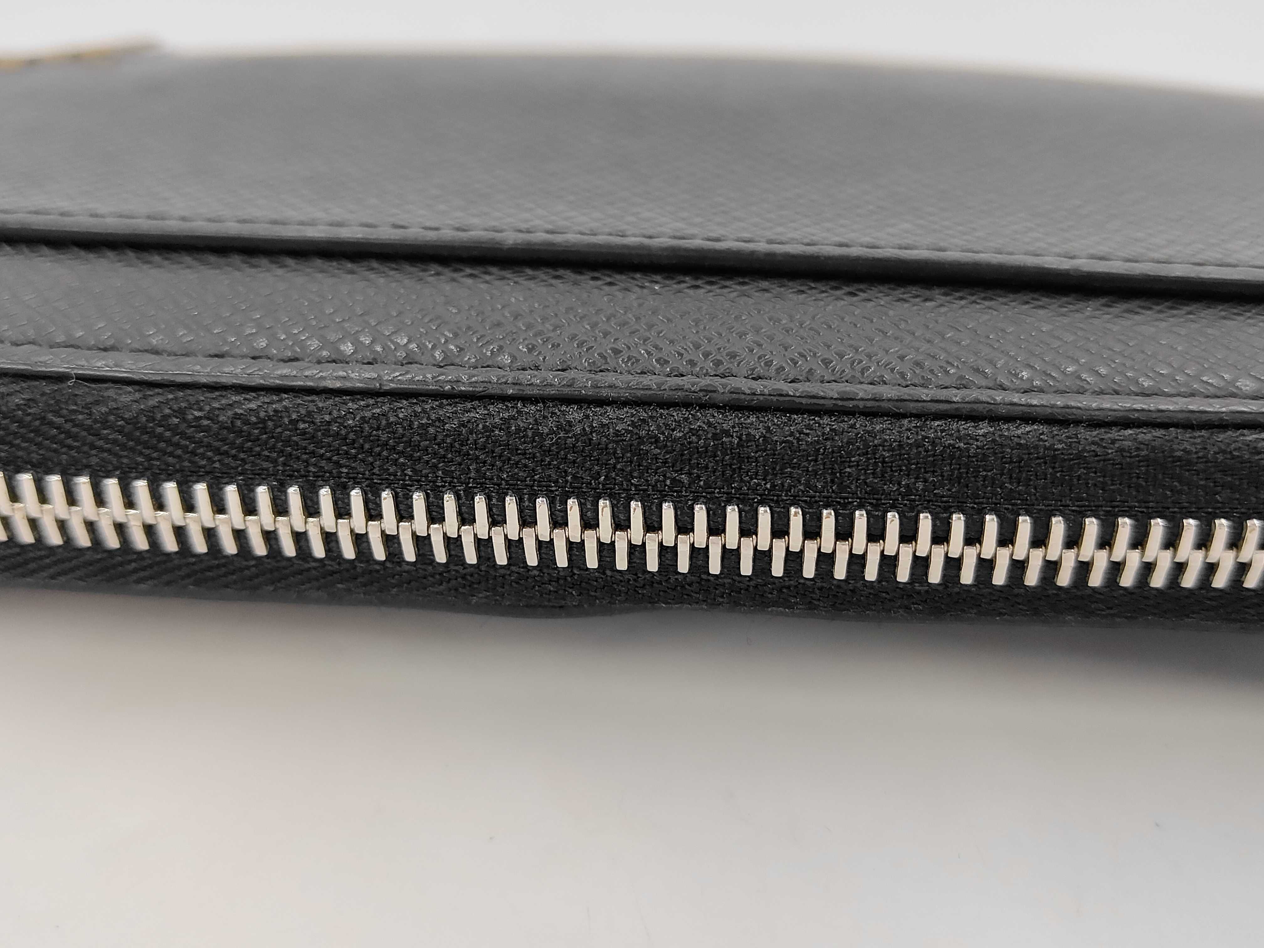 M69409 Taiga Zippy Dragonne Wallet — view 4