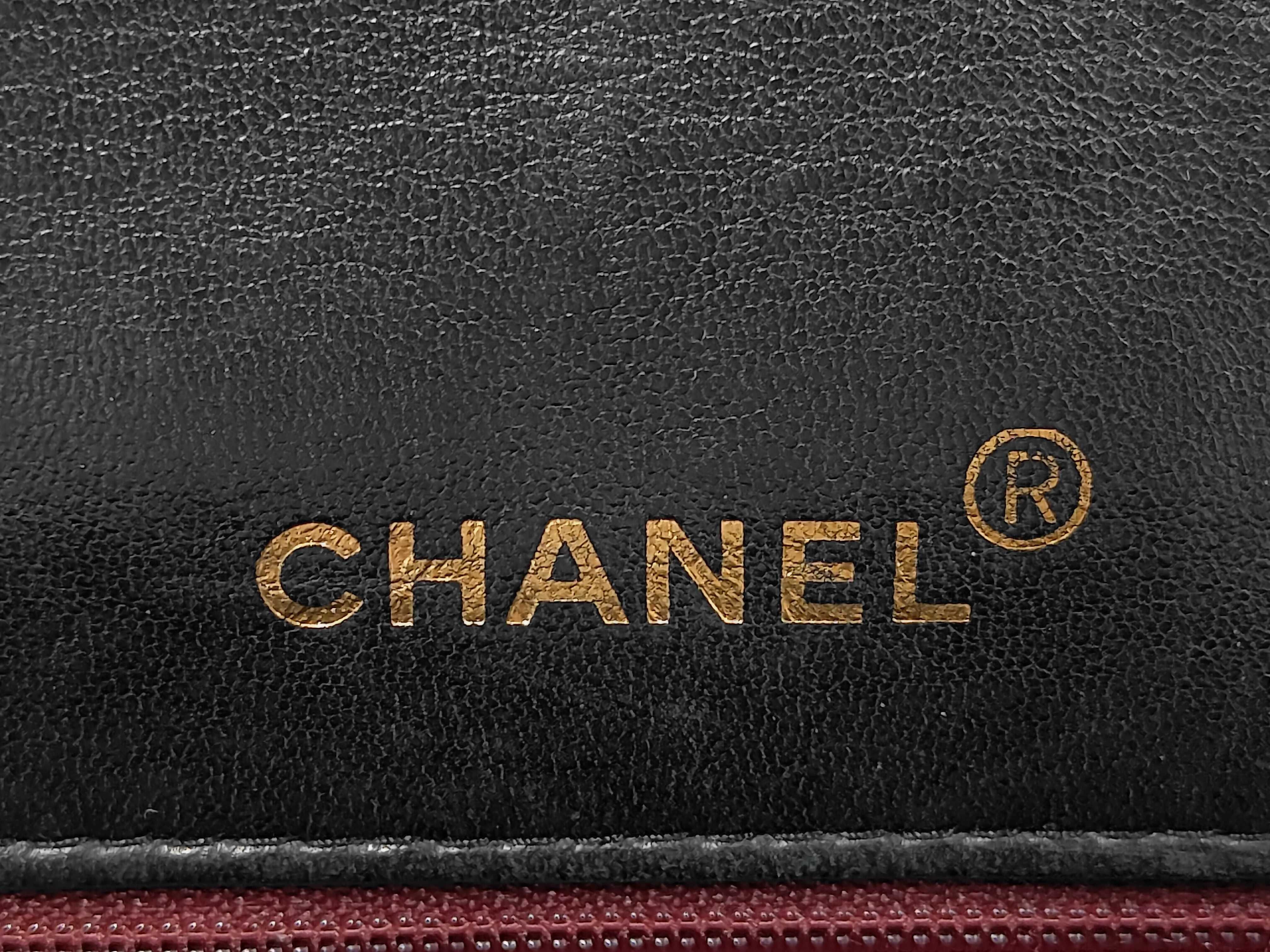 Lambskin Matelassé Shoulder Bag, Single Chain Shoulder Bag — view 9